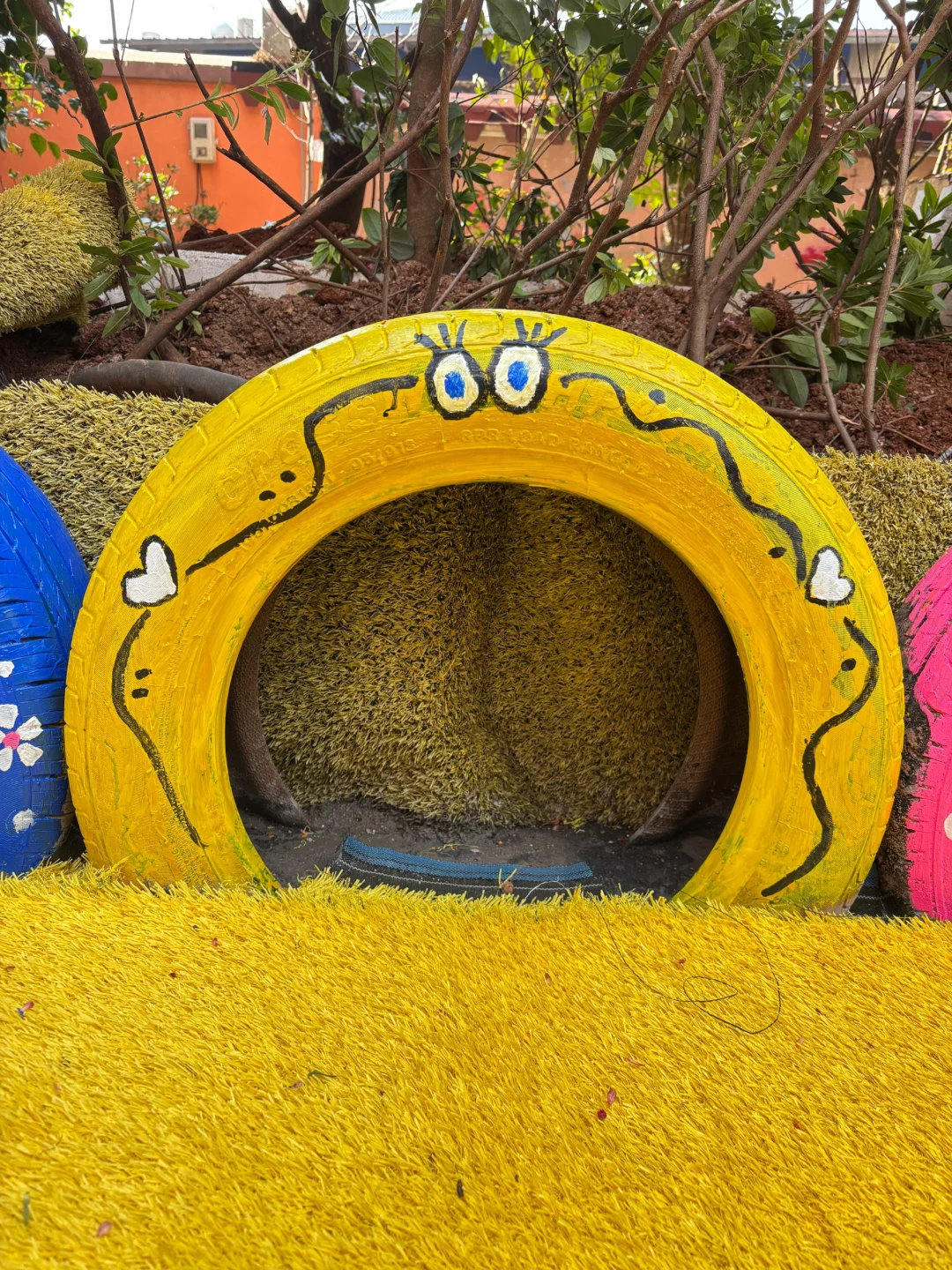 旧轮胎涂鸦✍️