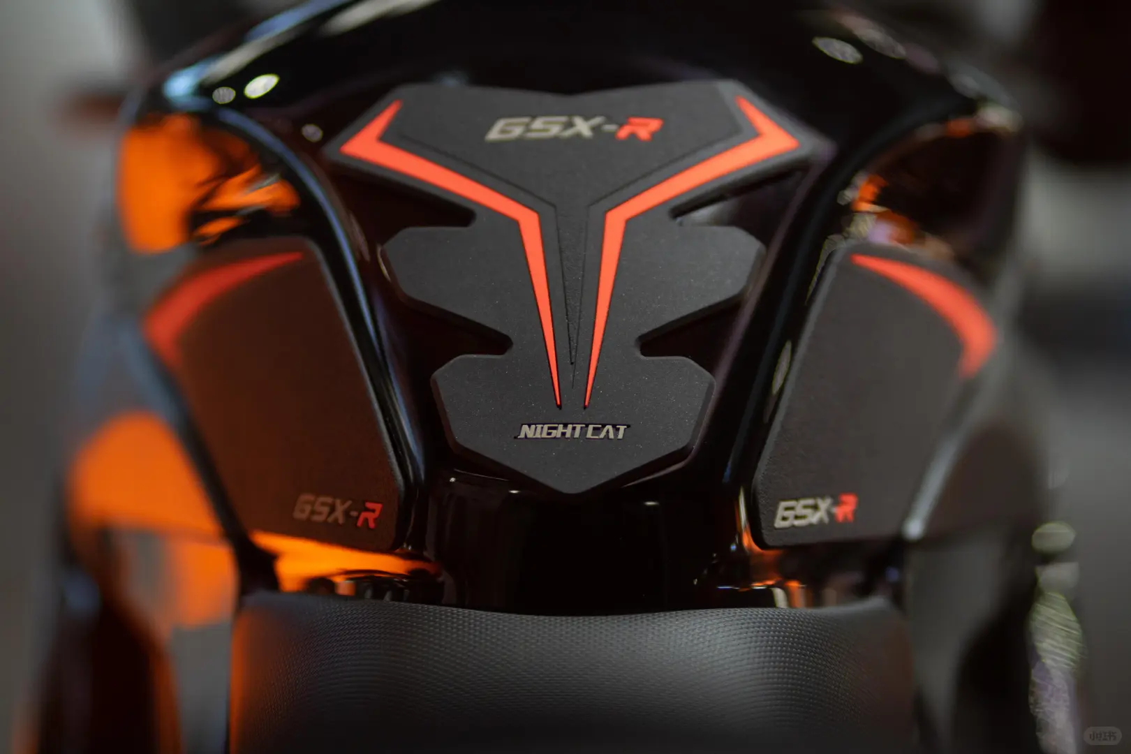 铃木gsx250定制油箱贴‼️黑红色高级感拉满?