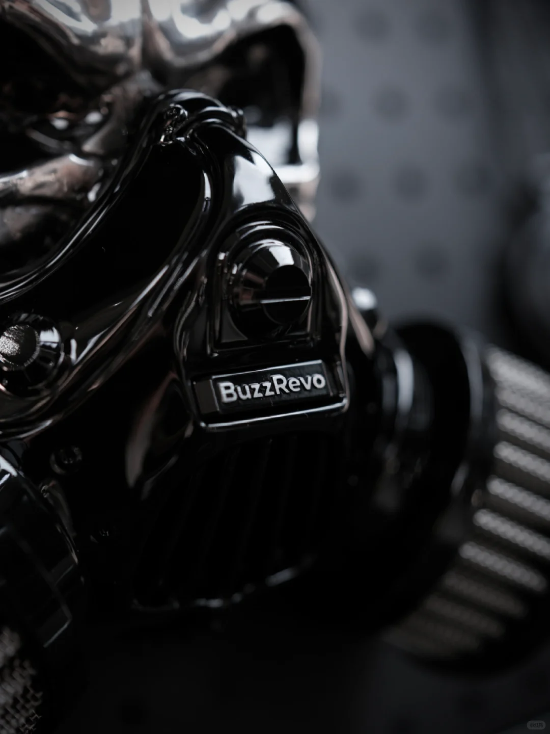 BuzzRevo|视觉冲击感的骷髅头设计