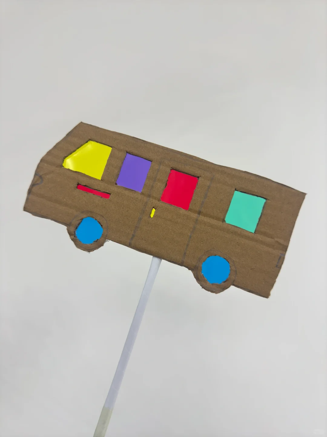 自制光影玩具|玻璃纸+快递箱✨带娃玩光影