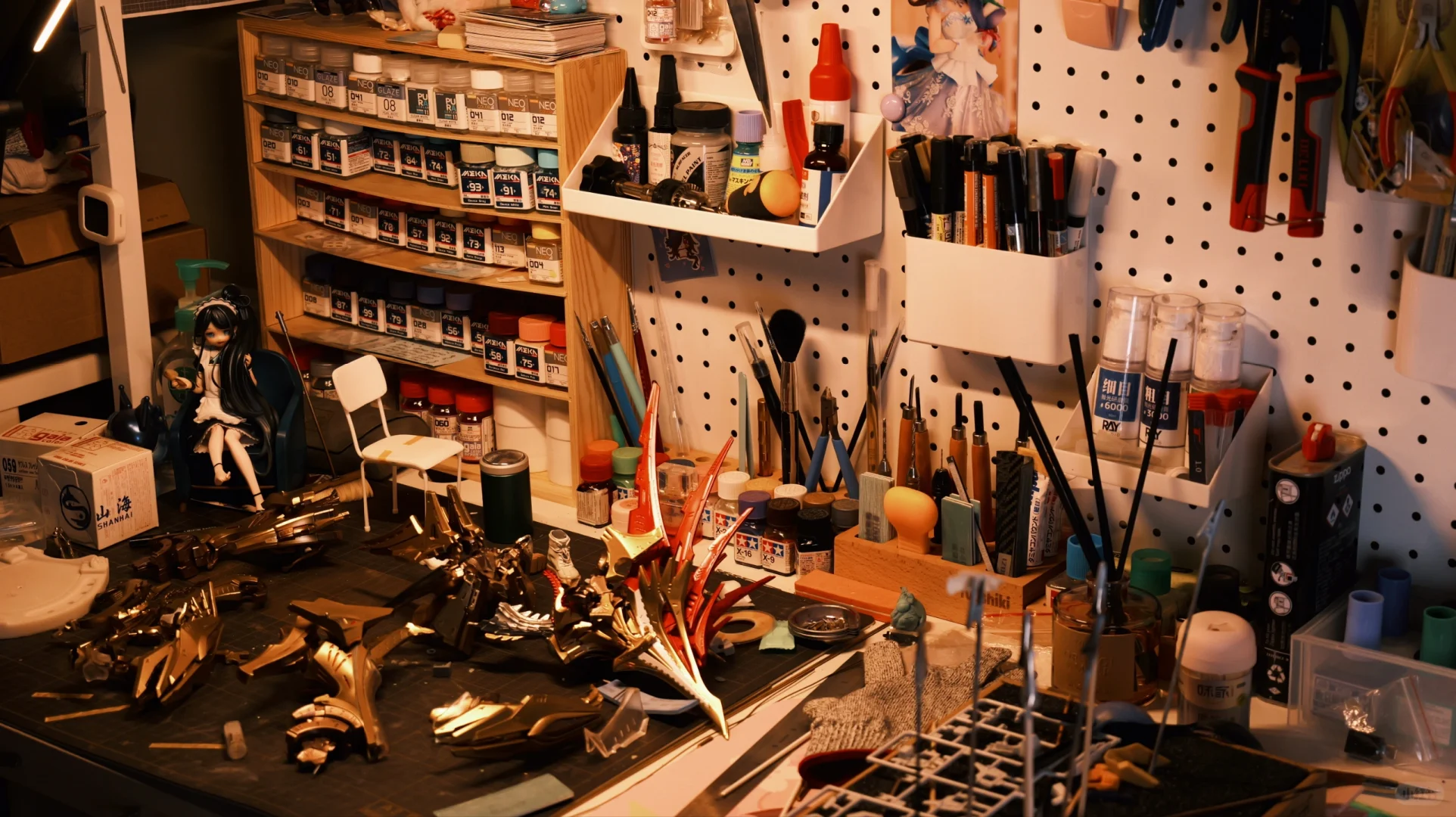 晒晒我的桌子，虽然有点乱）