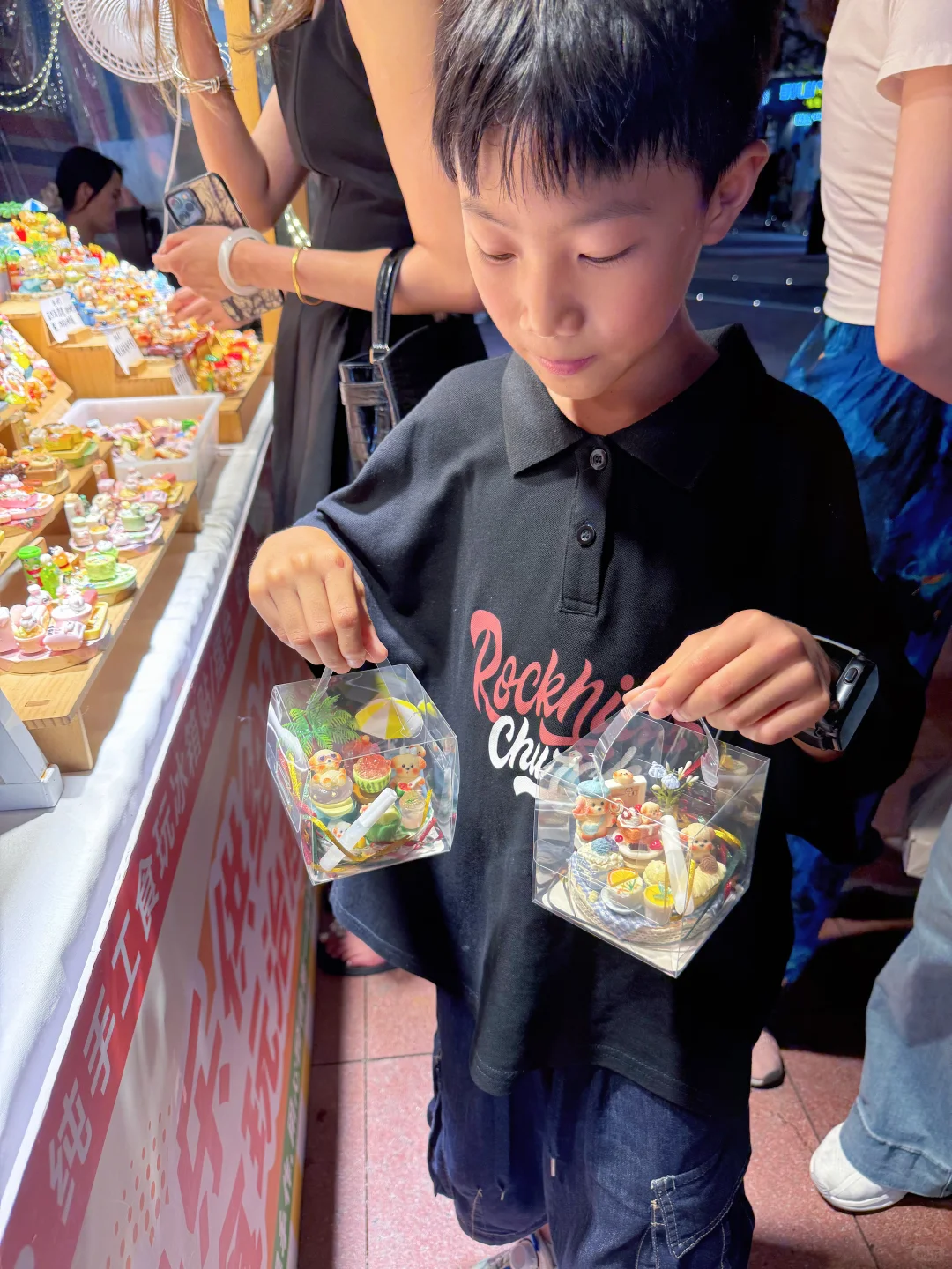 关键摊主还那么帅?