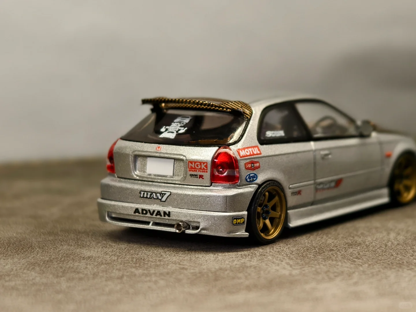 Tlv n165d 本田思域EK9细化改造