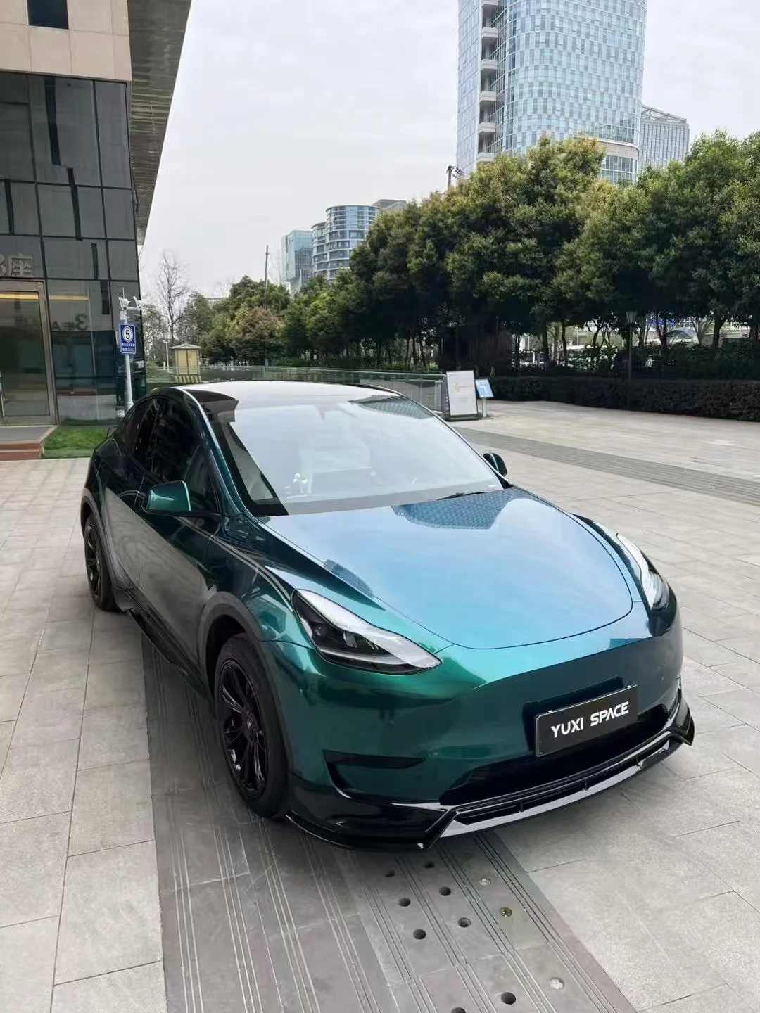 ?升级特斯拉MODELY外观必备?