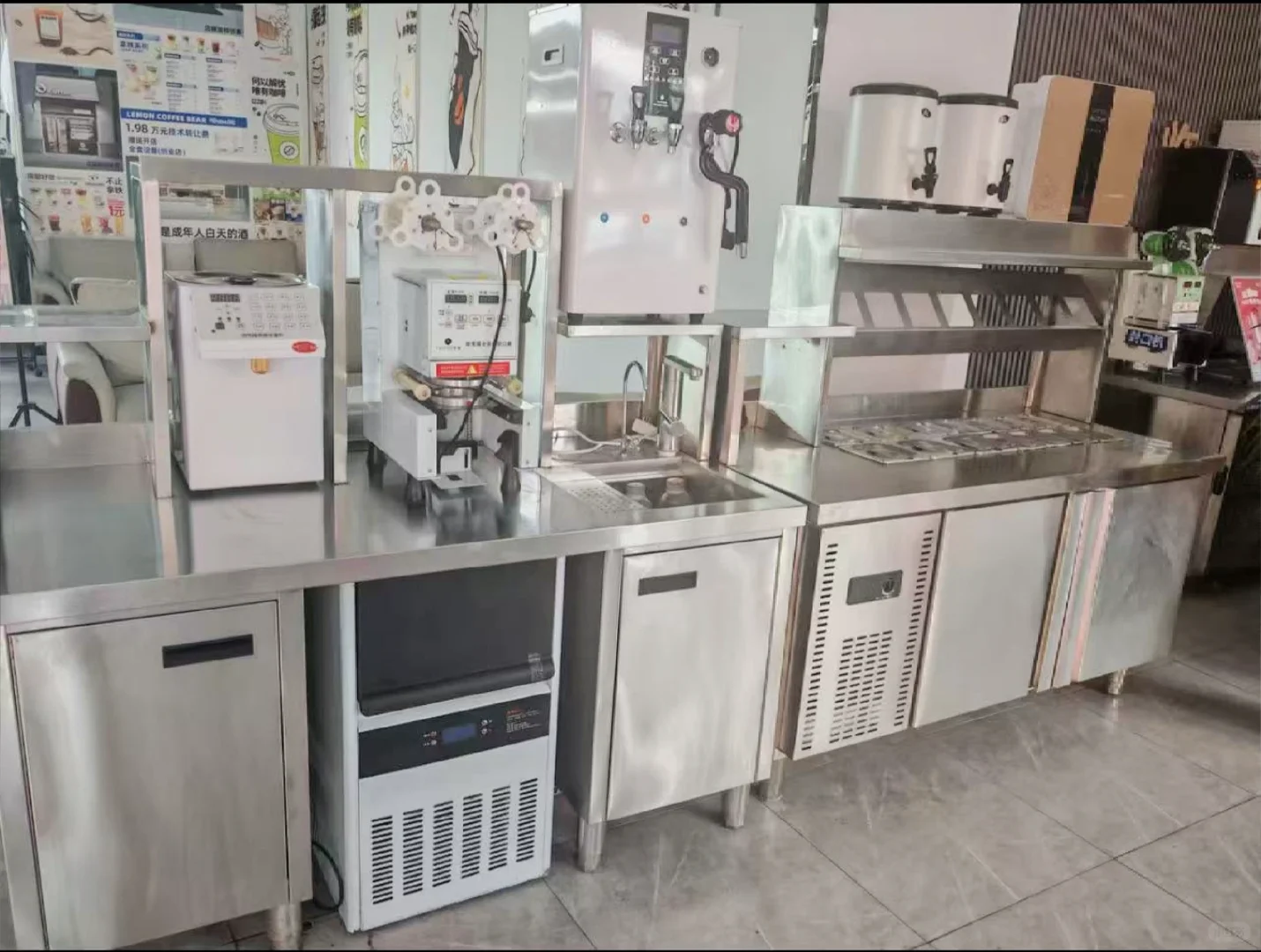 开奶茶店不会买设备不会水电安装，怎么办？