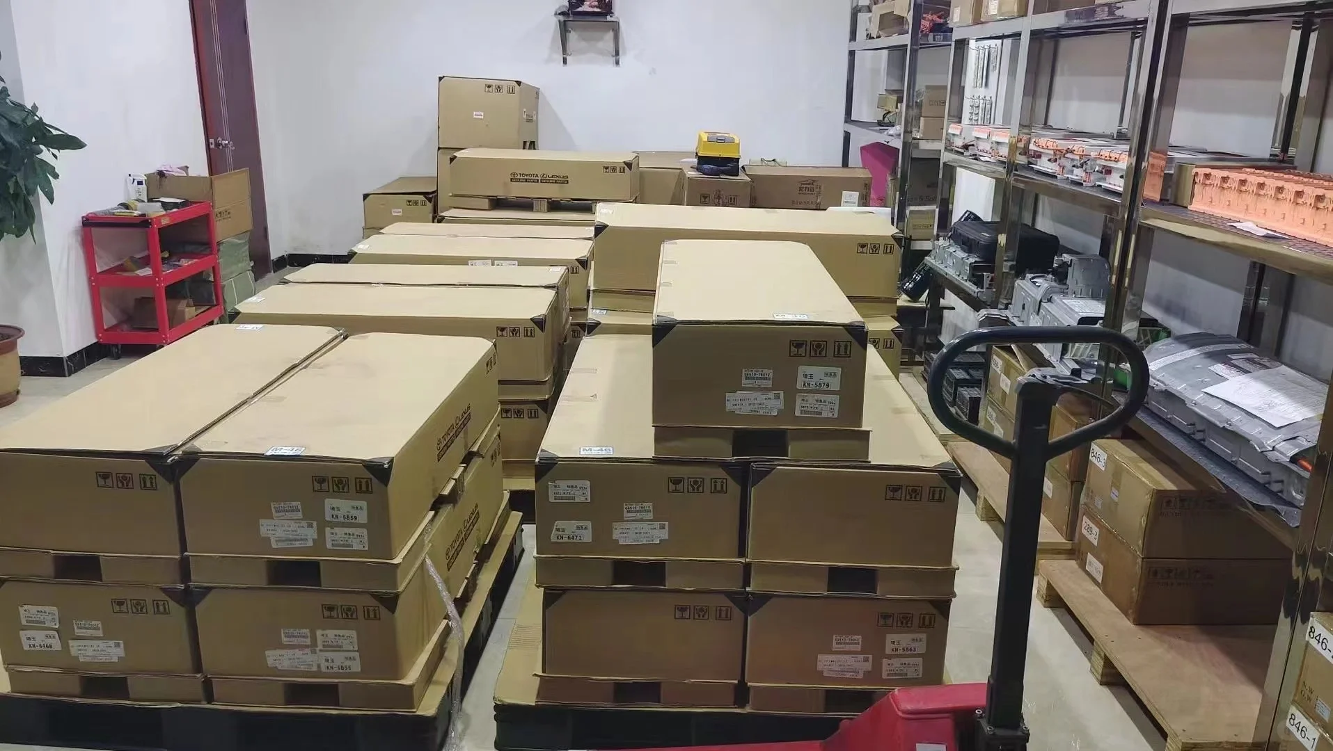 雷克萨斯、丰田混动动力配件