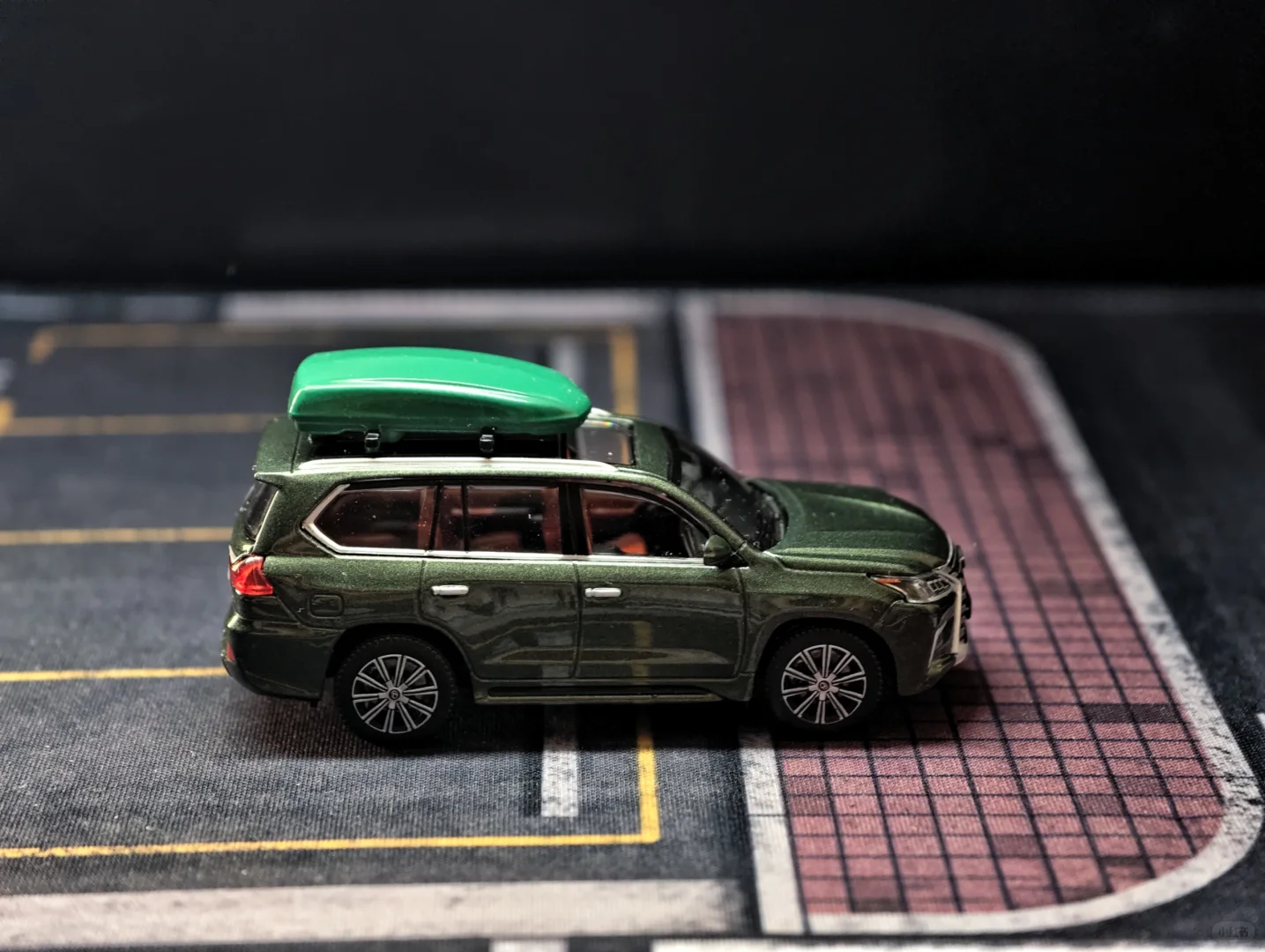 便宜又大碗 20多块5件套的64车顶配件