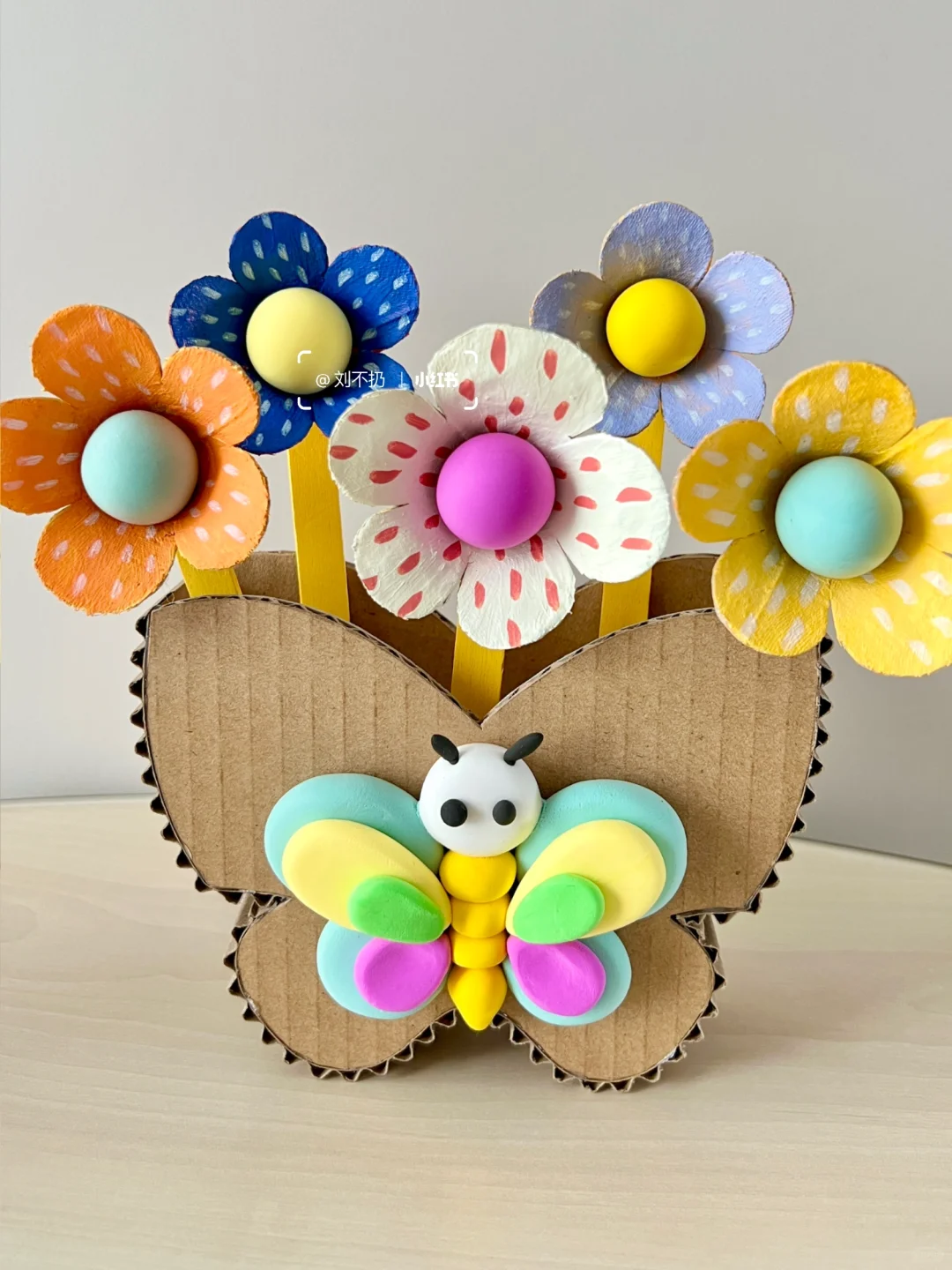 创意手工｜纸板+鸡蛋拖DIY小花盆栽?