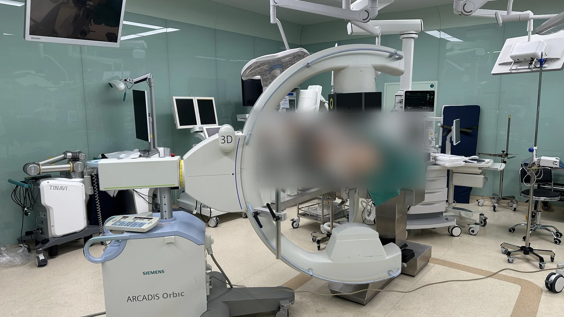 看看我们新院区的高级设备