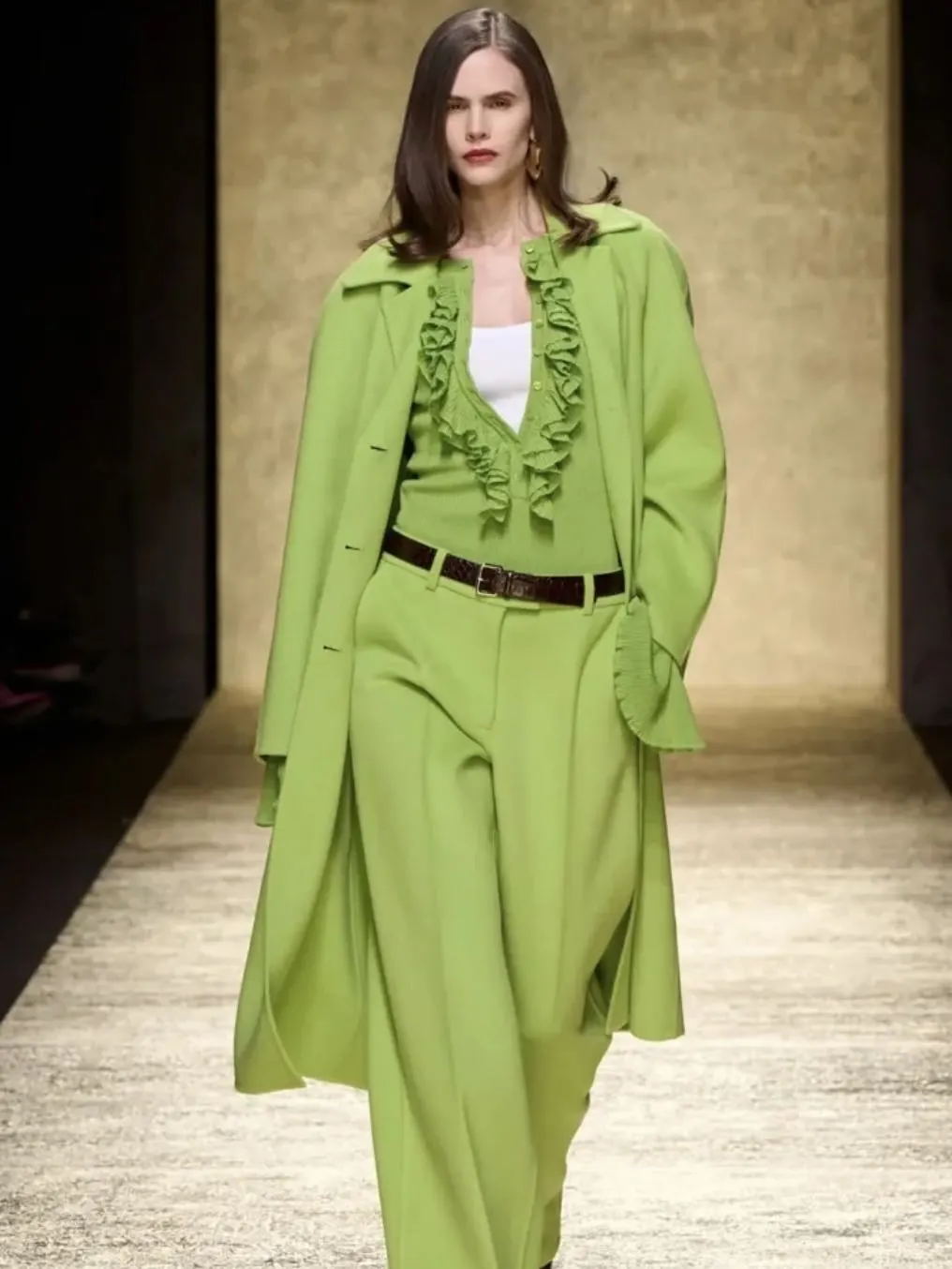 秀场|Luisa Spagnoli 25AW 优雅的立体针织