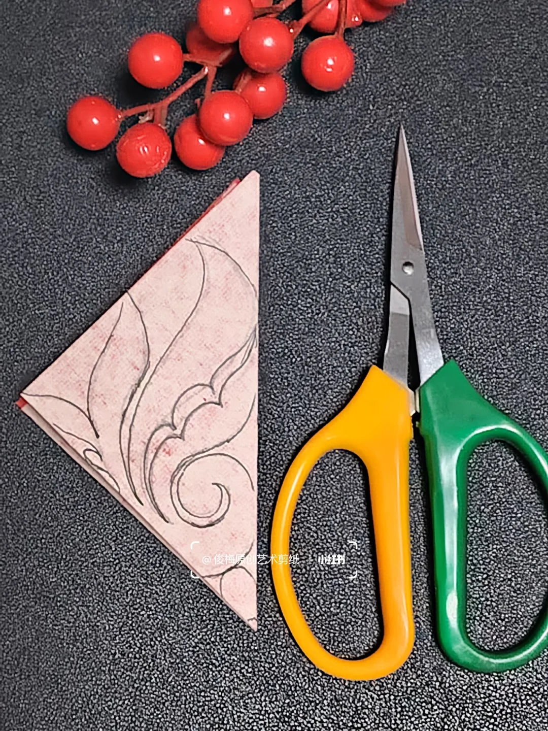 每日一剪｜开剪团花 四折