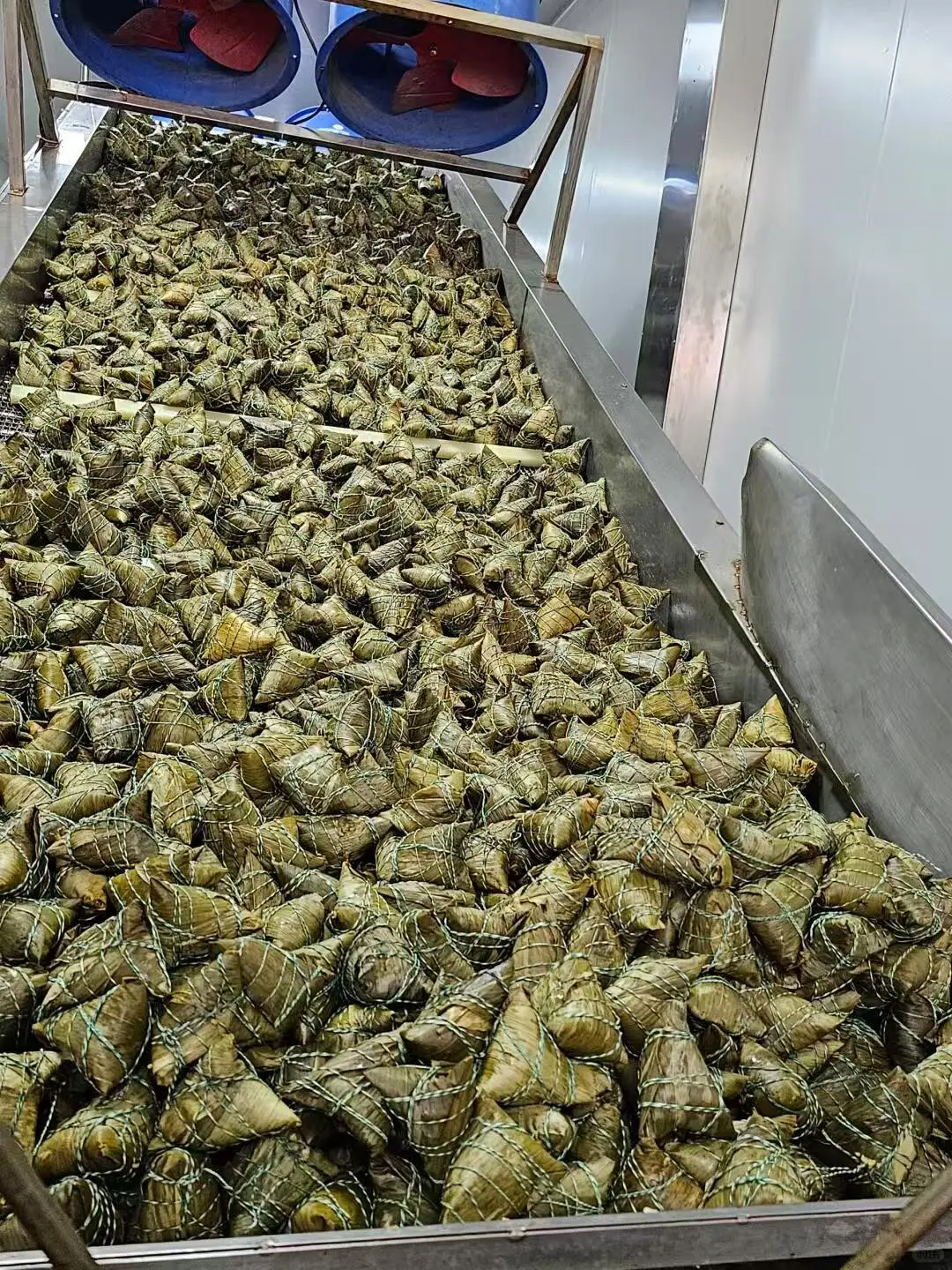 ??【粽子流水线实拍！粽子界的富士康