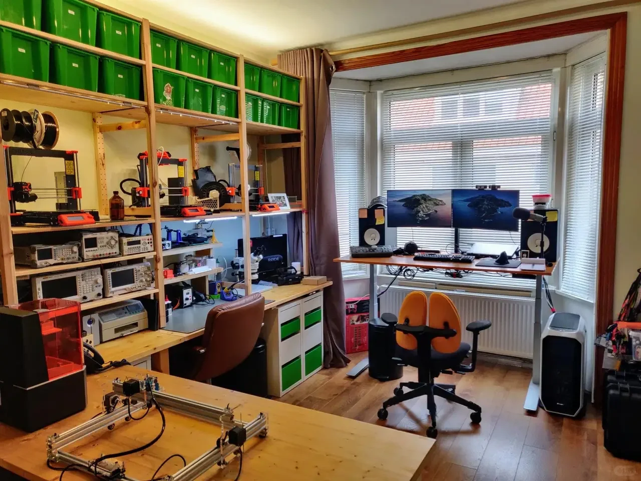 老外工程师自家的实验室