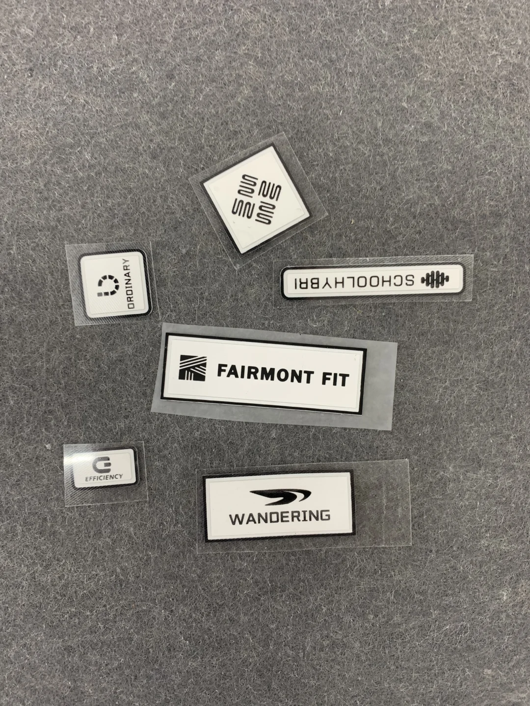 高级感爆棚的硅胶标！直接把质感焊在衣服上