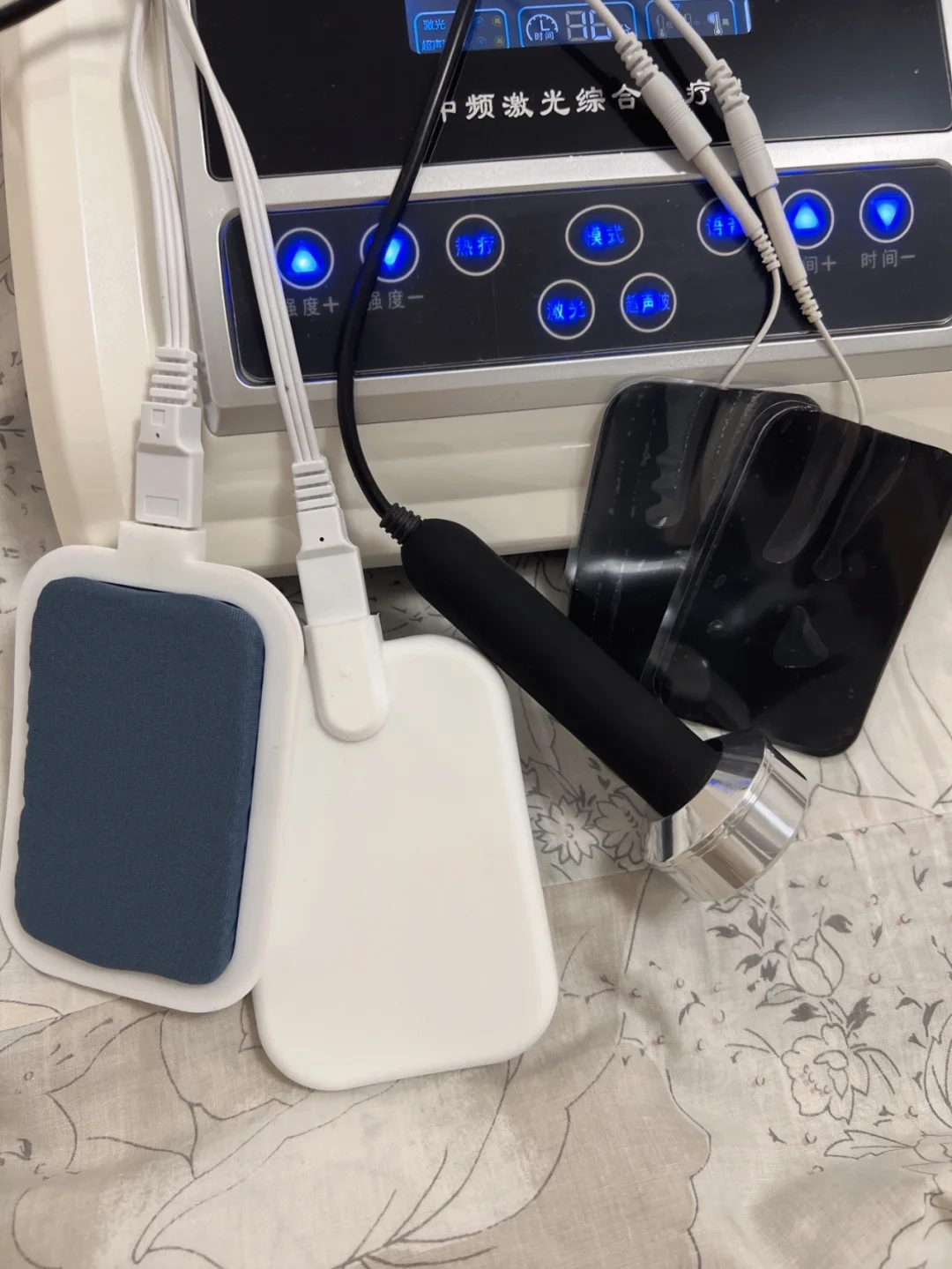 新科技治疗仪|多种理疗功能