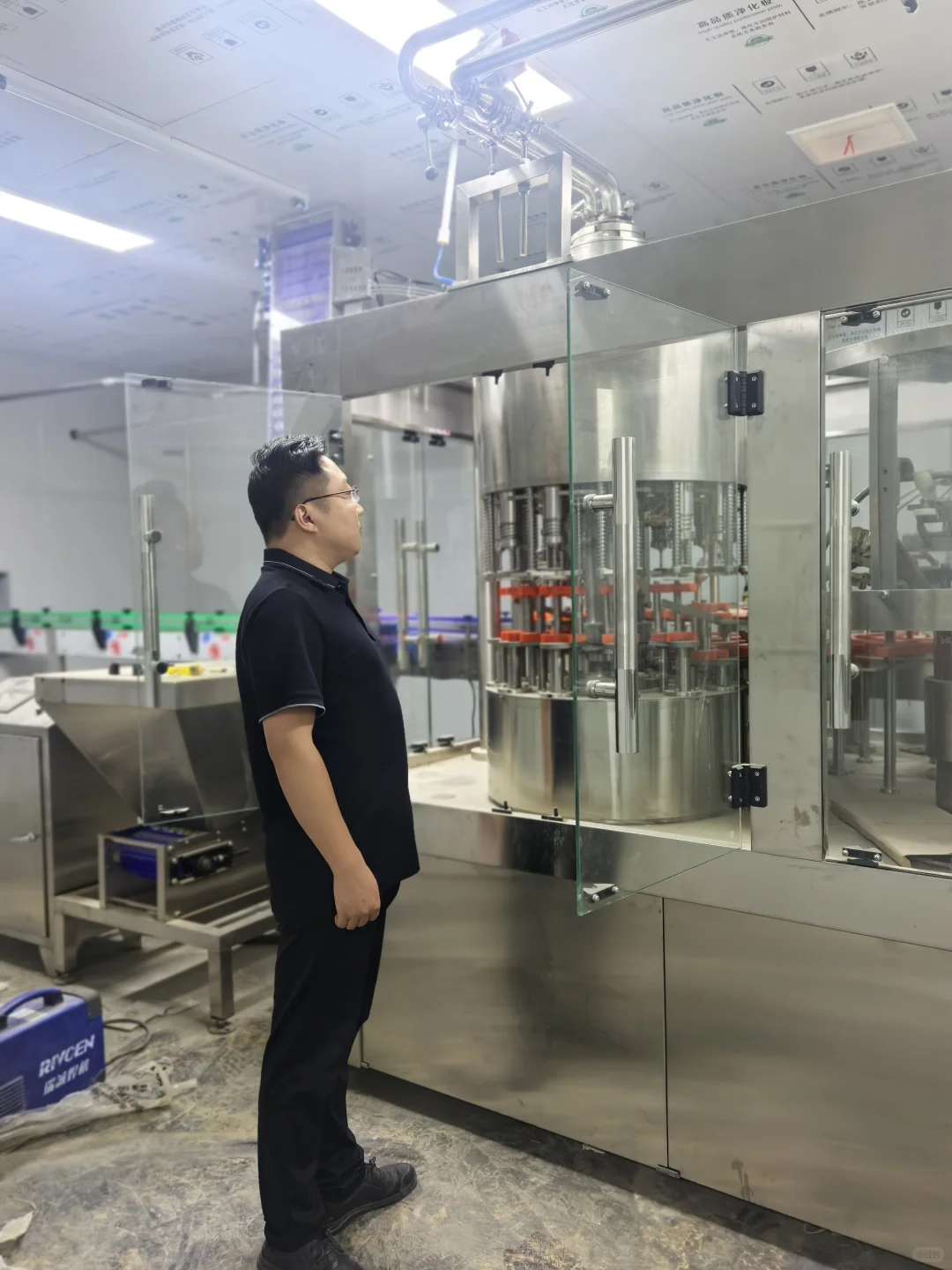 新疆喀什，果汁果酒饮料生产线安装完毕！