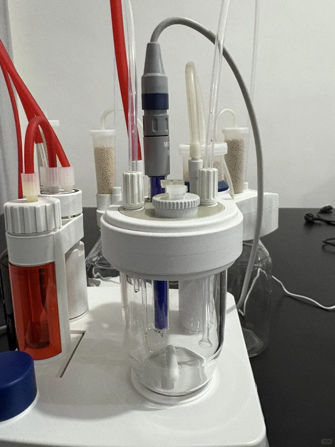 梅特勒托利多 V10S 卡尔费休水分测定仪