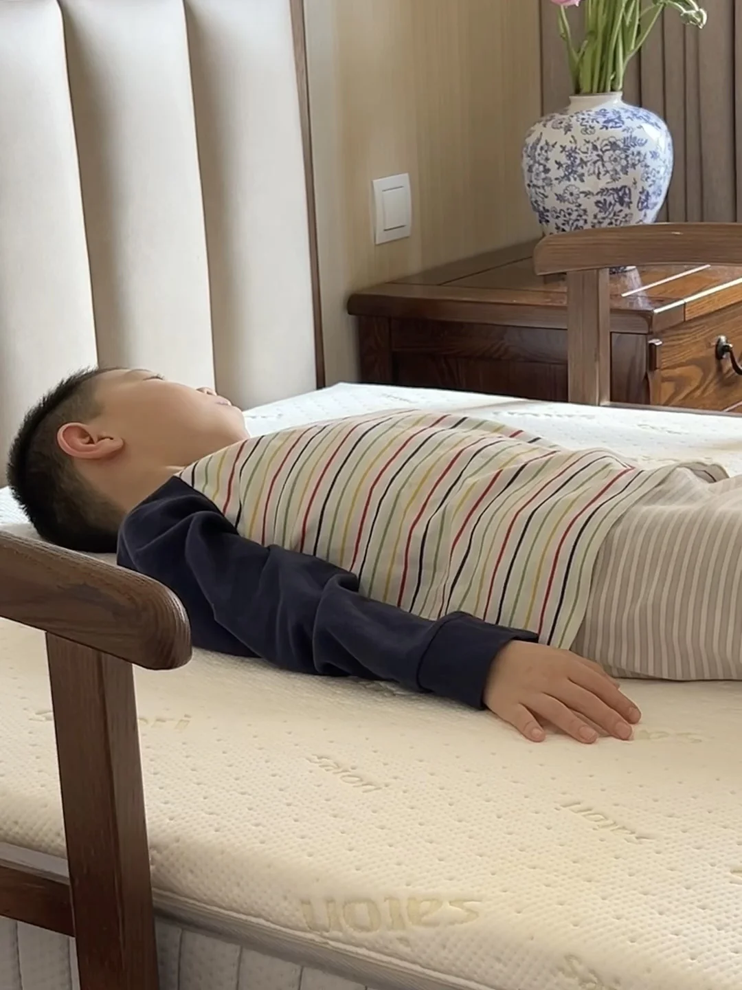 和老人同住5年后，我发现……