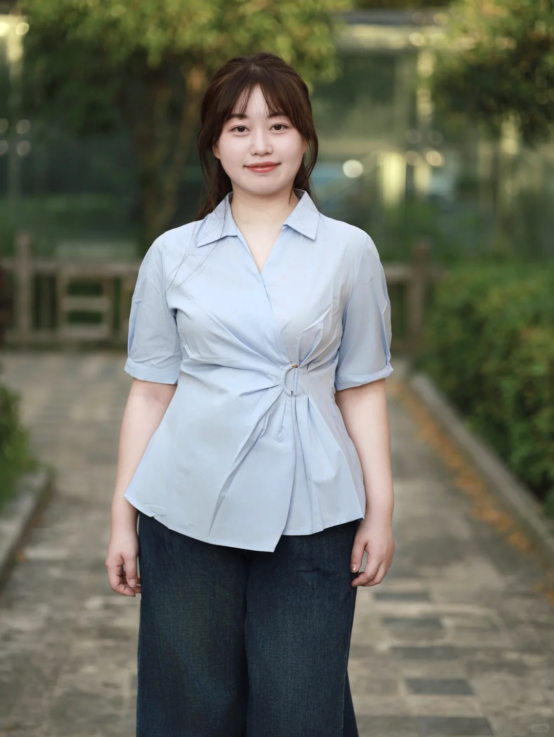 微胖通勤 简单不规则衬衫