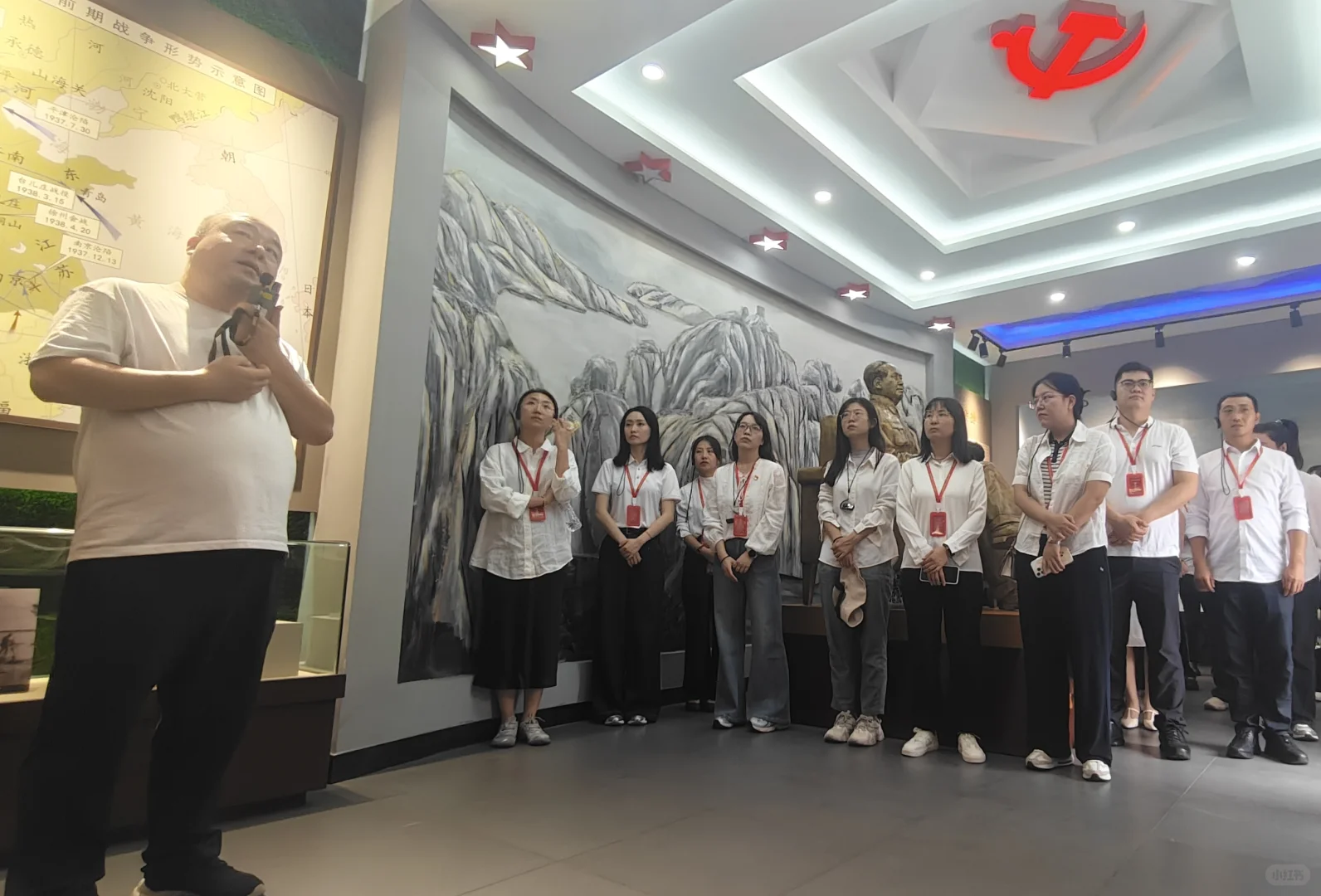 泪目!亲手“触摸”到《论持久战》的力量