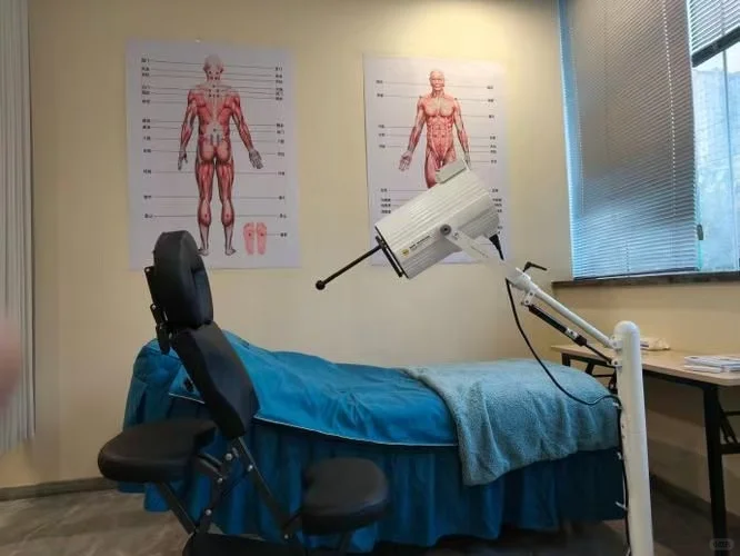 作为治疗师，操作威伐光设备