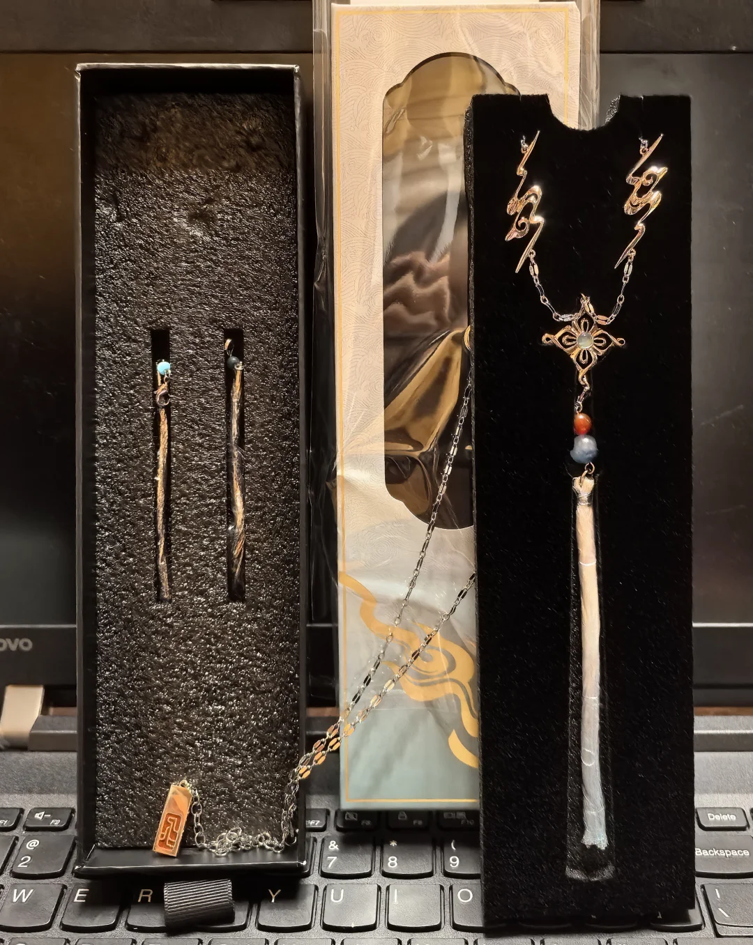 飞霄印象服你是一款超有型的白大褂~