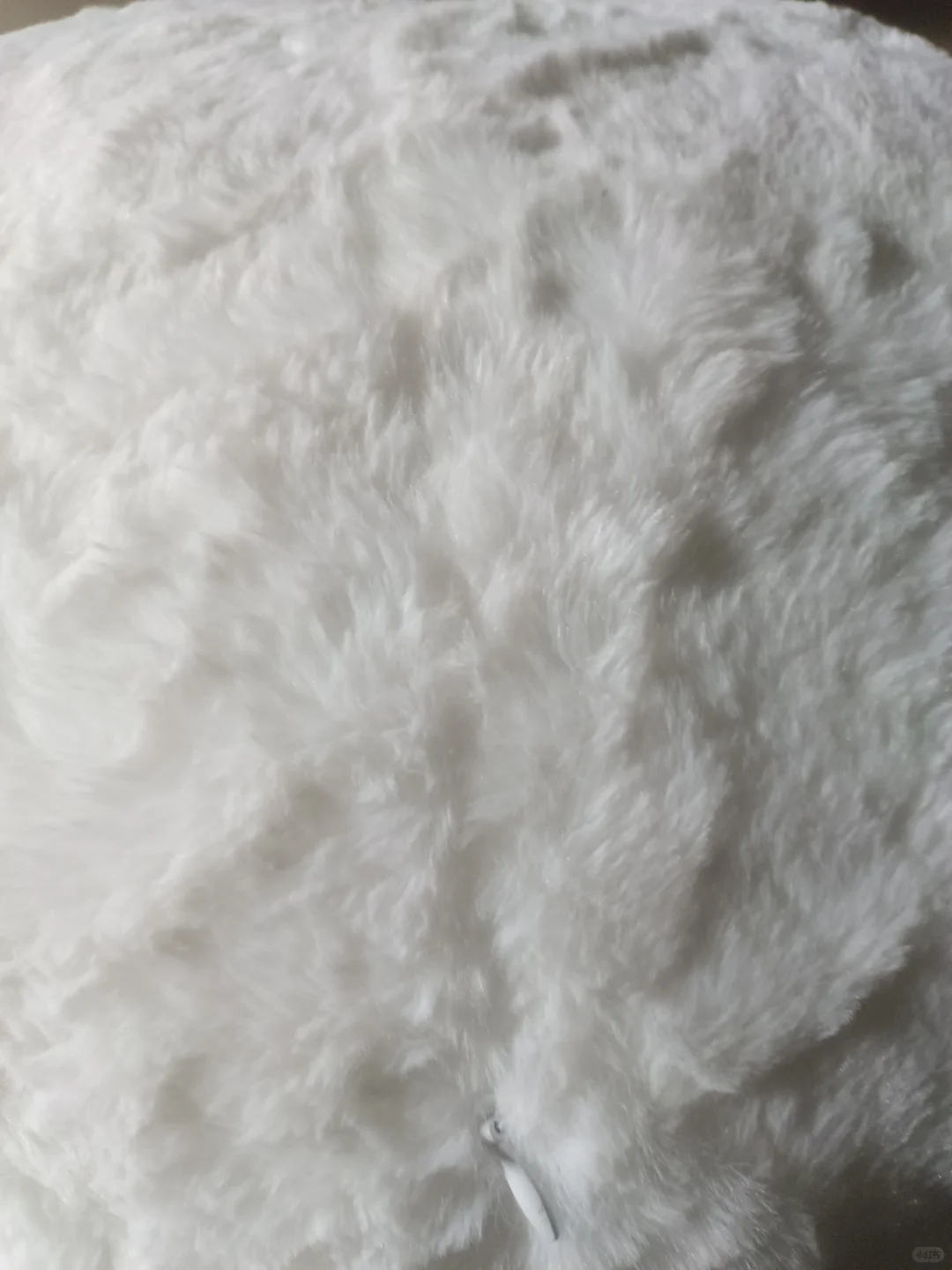 叠纸抱枕加完拉链后