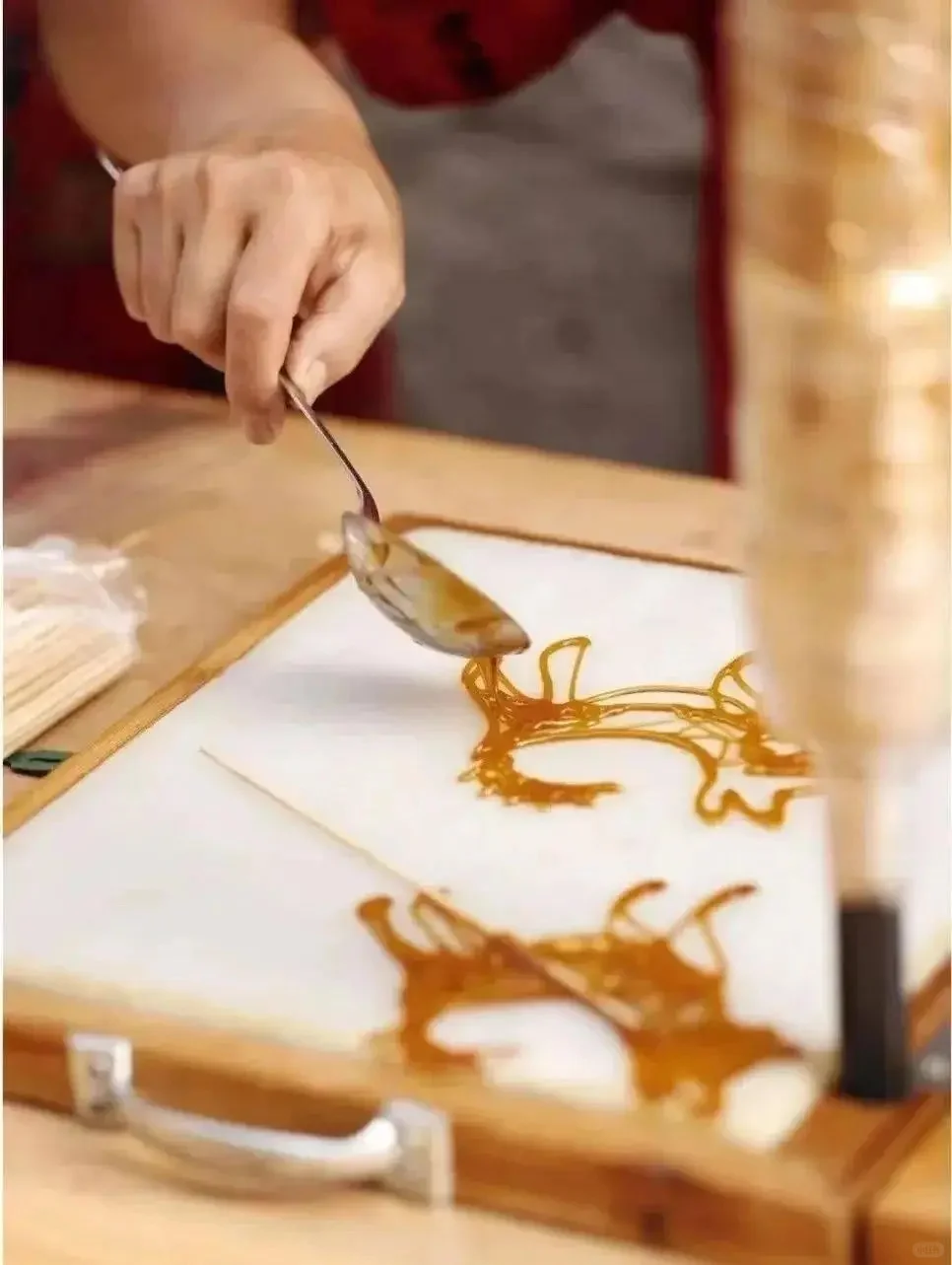 糖画:一勺糖液绘就的非遗传奇