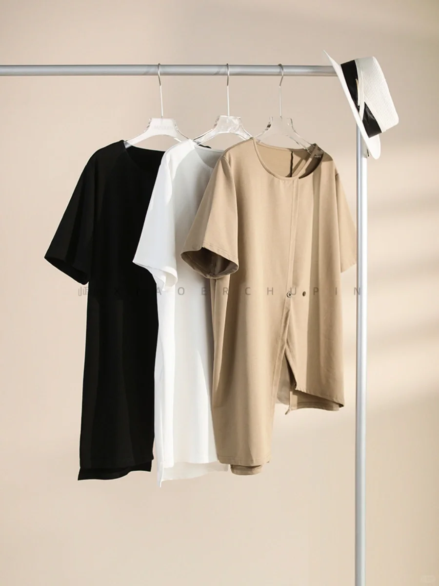 OOTD/超有设计感的不规则上衣?