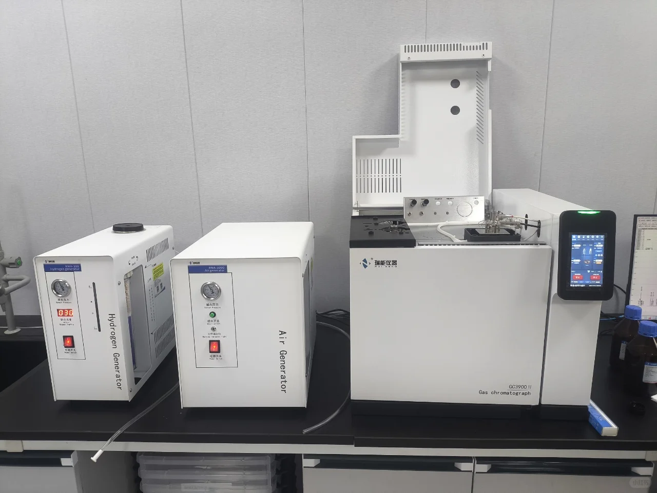 瑞能仪器服务于精细化工企业样品成分分析