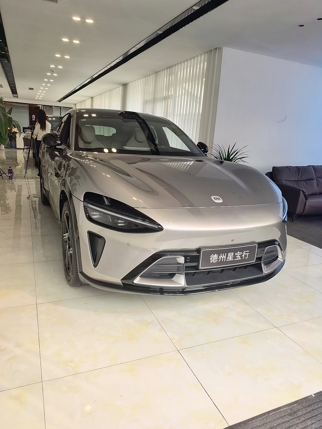 无需久候,福利加码!小米YU7标准版现车速