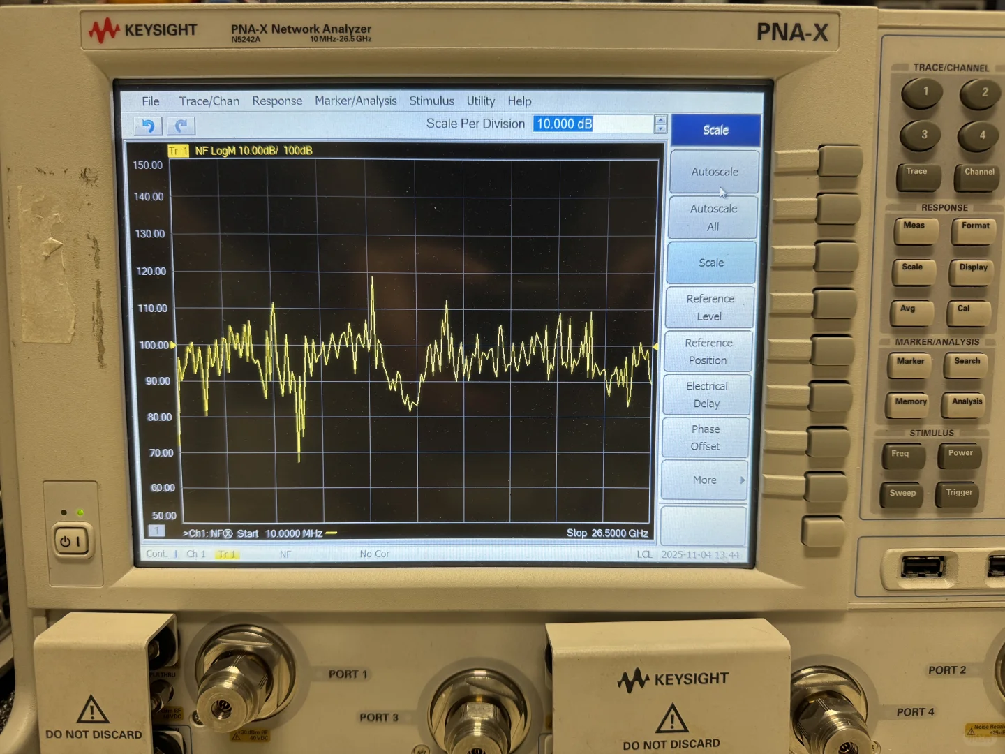维修一台N5242A网络分析仪