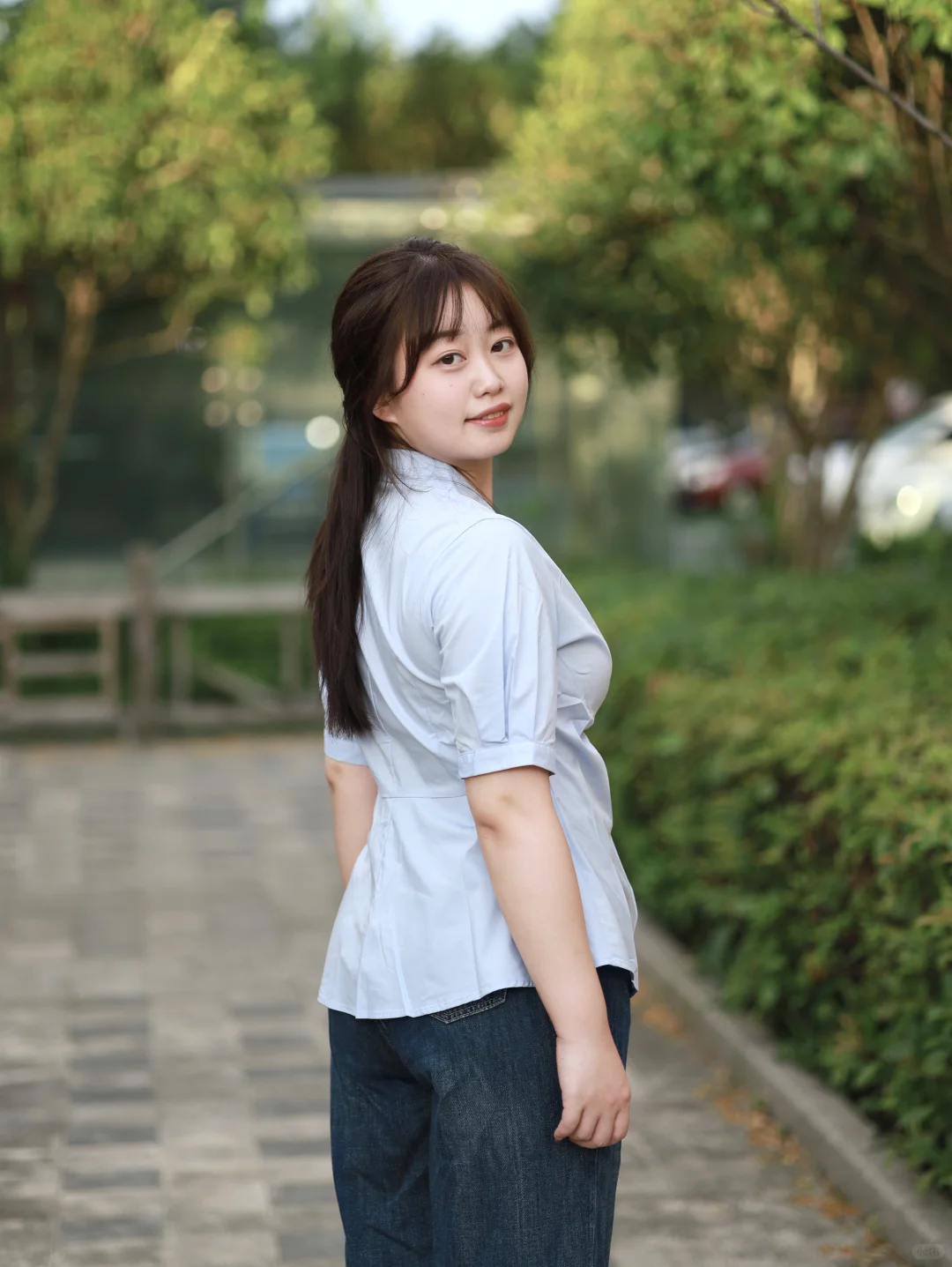 微胖通勤 简单不规则衬衫