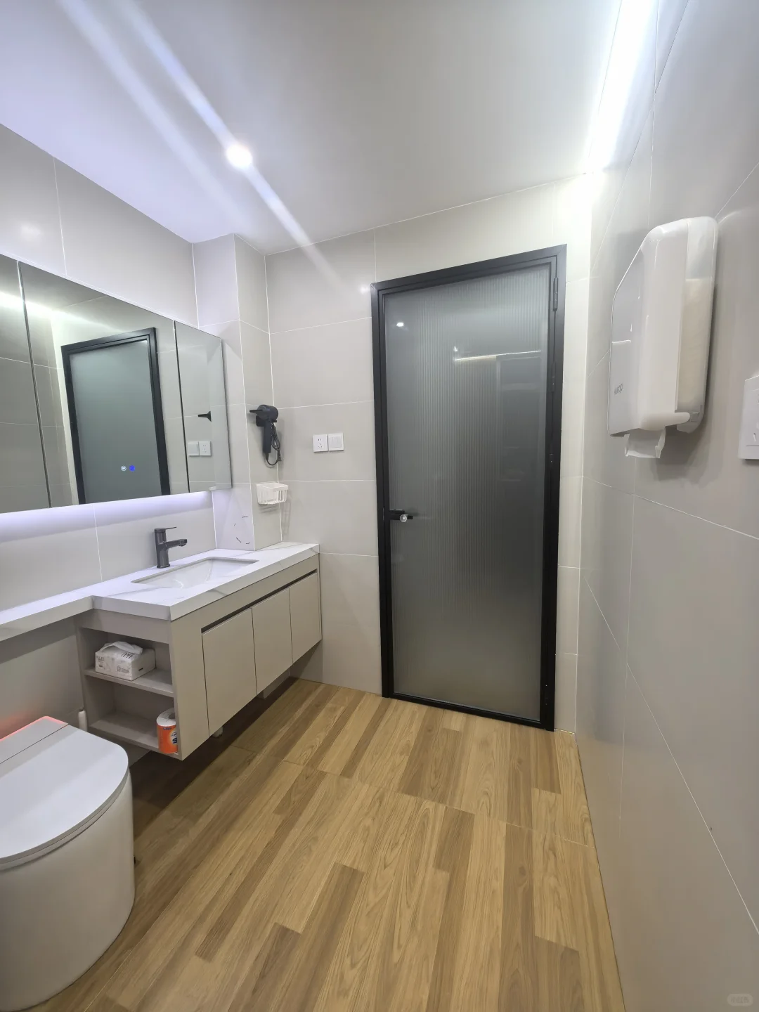 85岁老奶奶的梦想改造家：卫生间