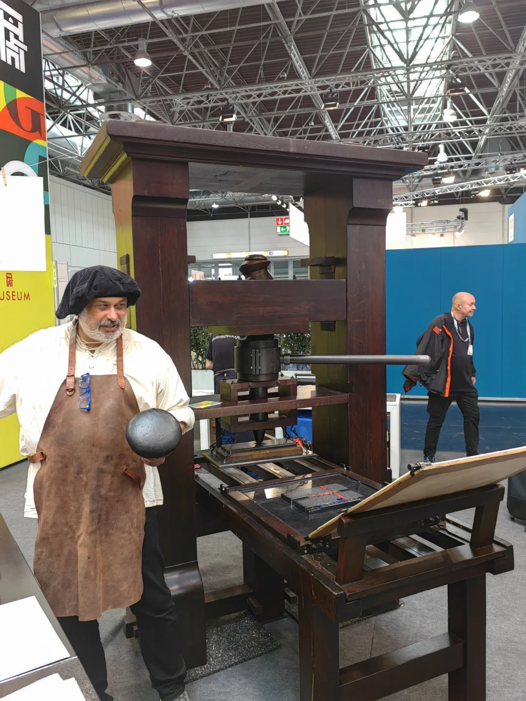 德国印刷展览会中的木制印刷机