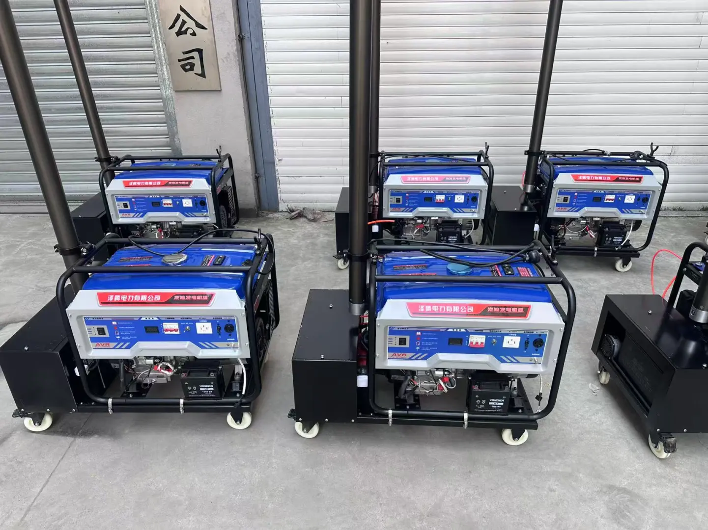 移动照明灯组，7台移动照明灯组