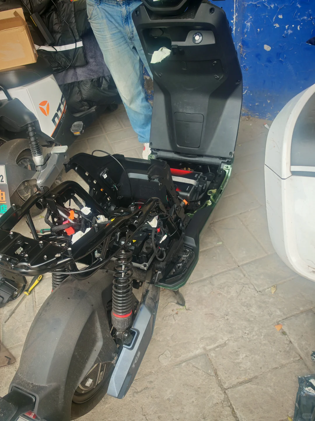 全北京上门安装小牛各种配件