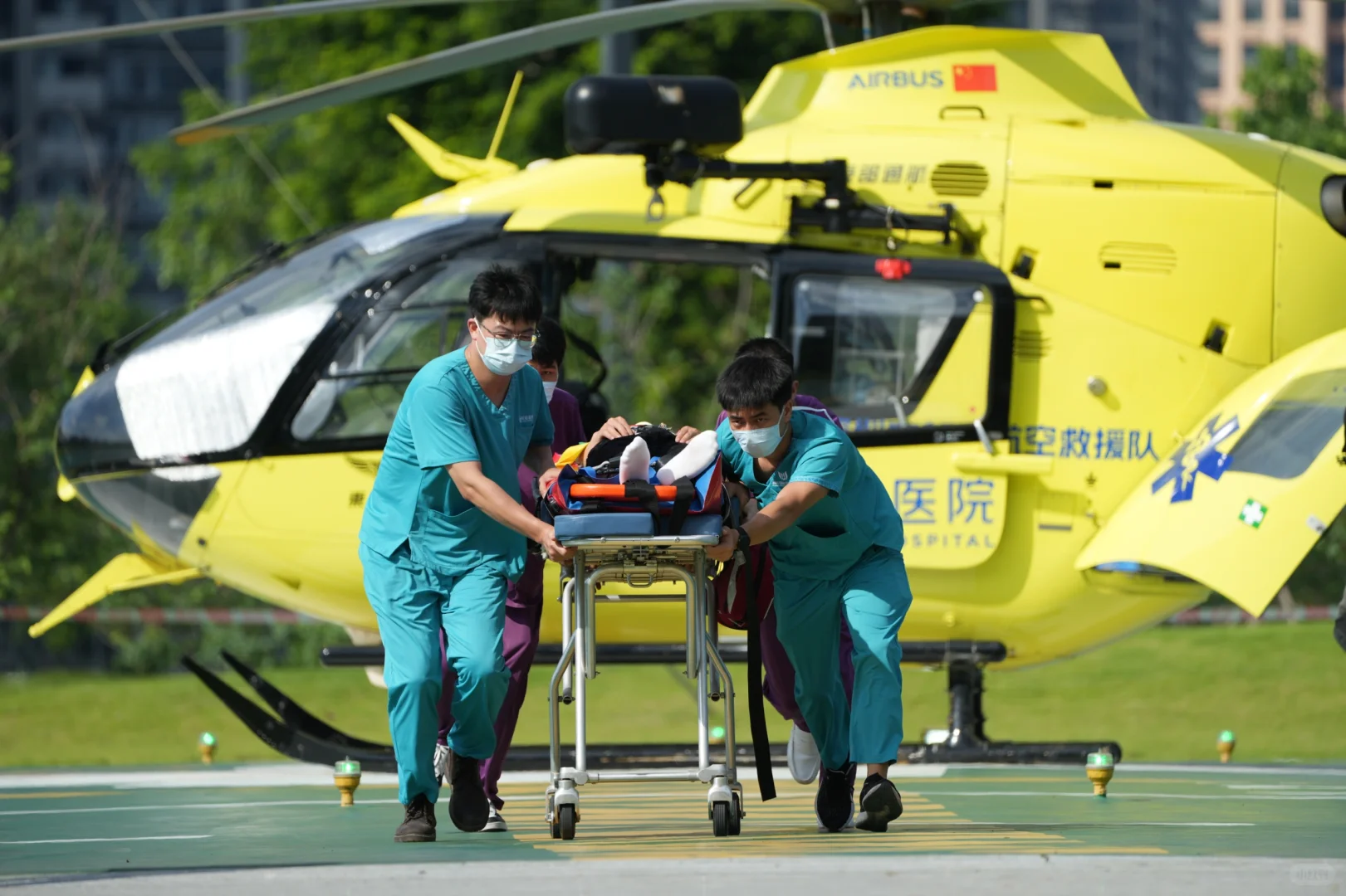 好萌的直升飞机！