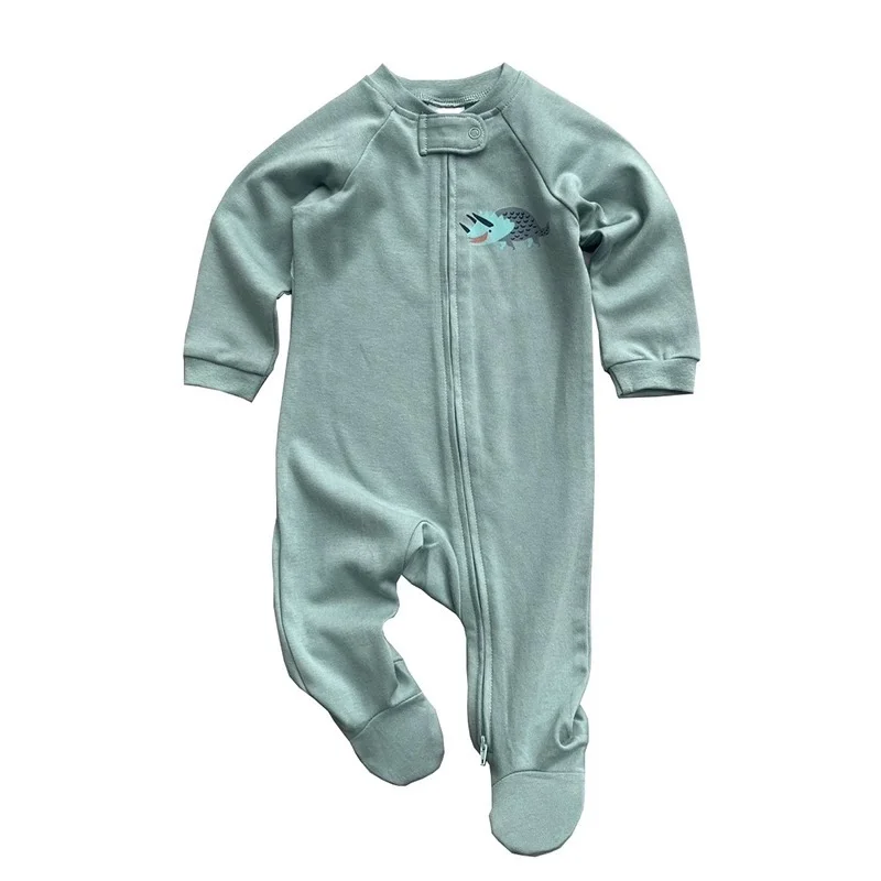 有宝妈分享下这种拉链的婴儿连体服好穿吗