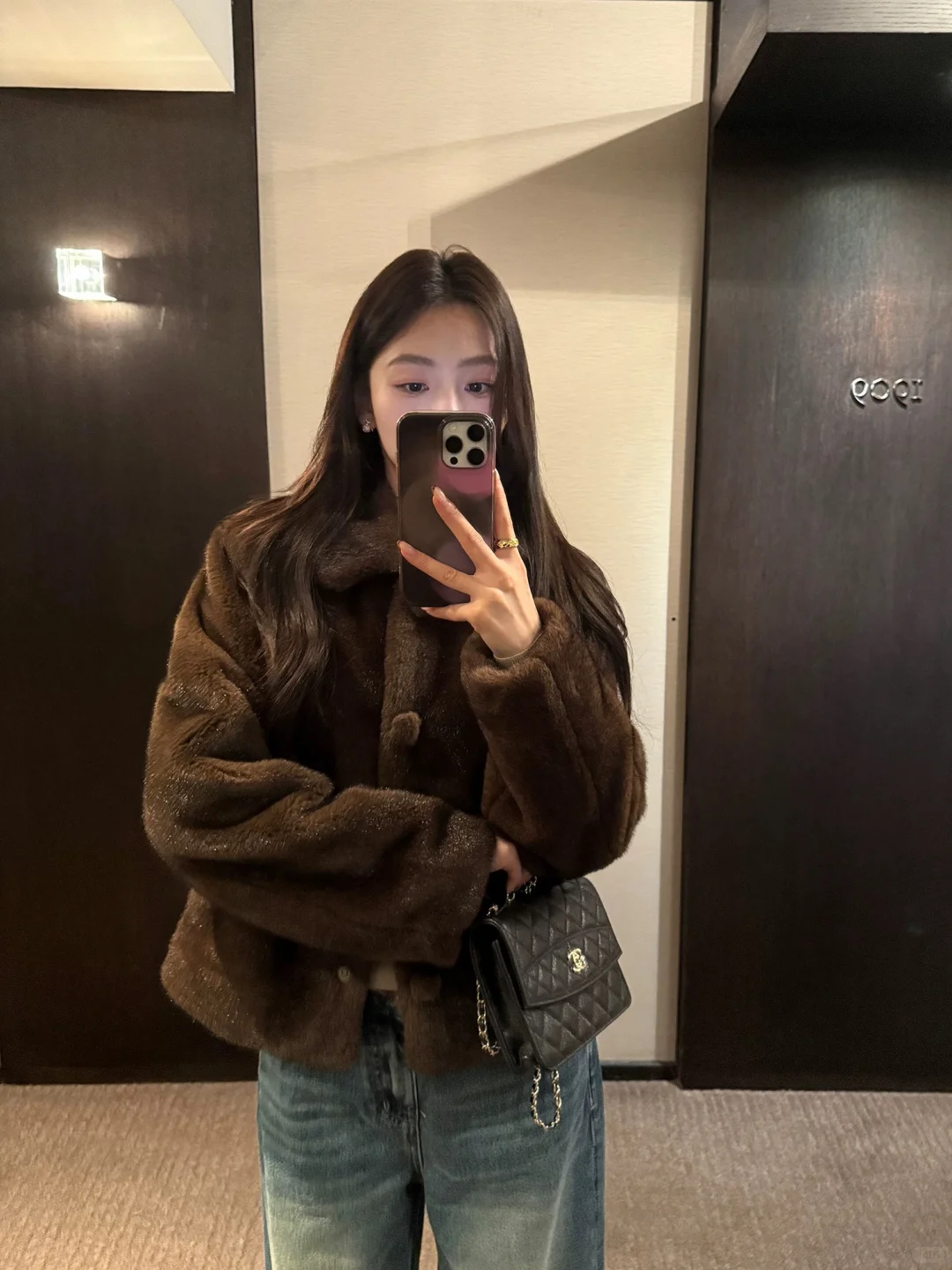 百穿不腻的黑色大衣!!!