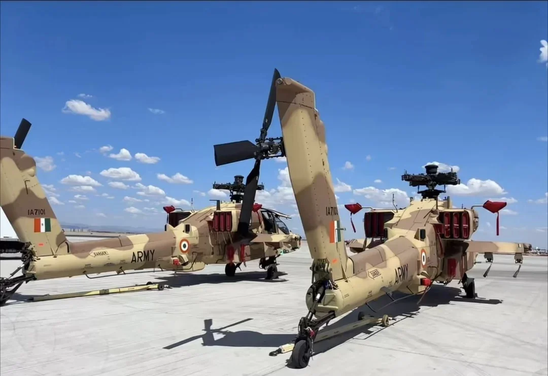 安124运输机运输印度阿帕奇武装直升机