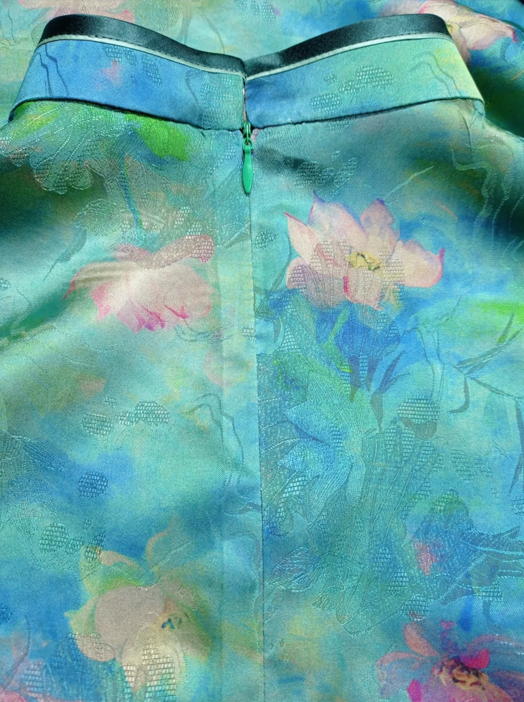 后中隐形拉链港工旗袍