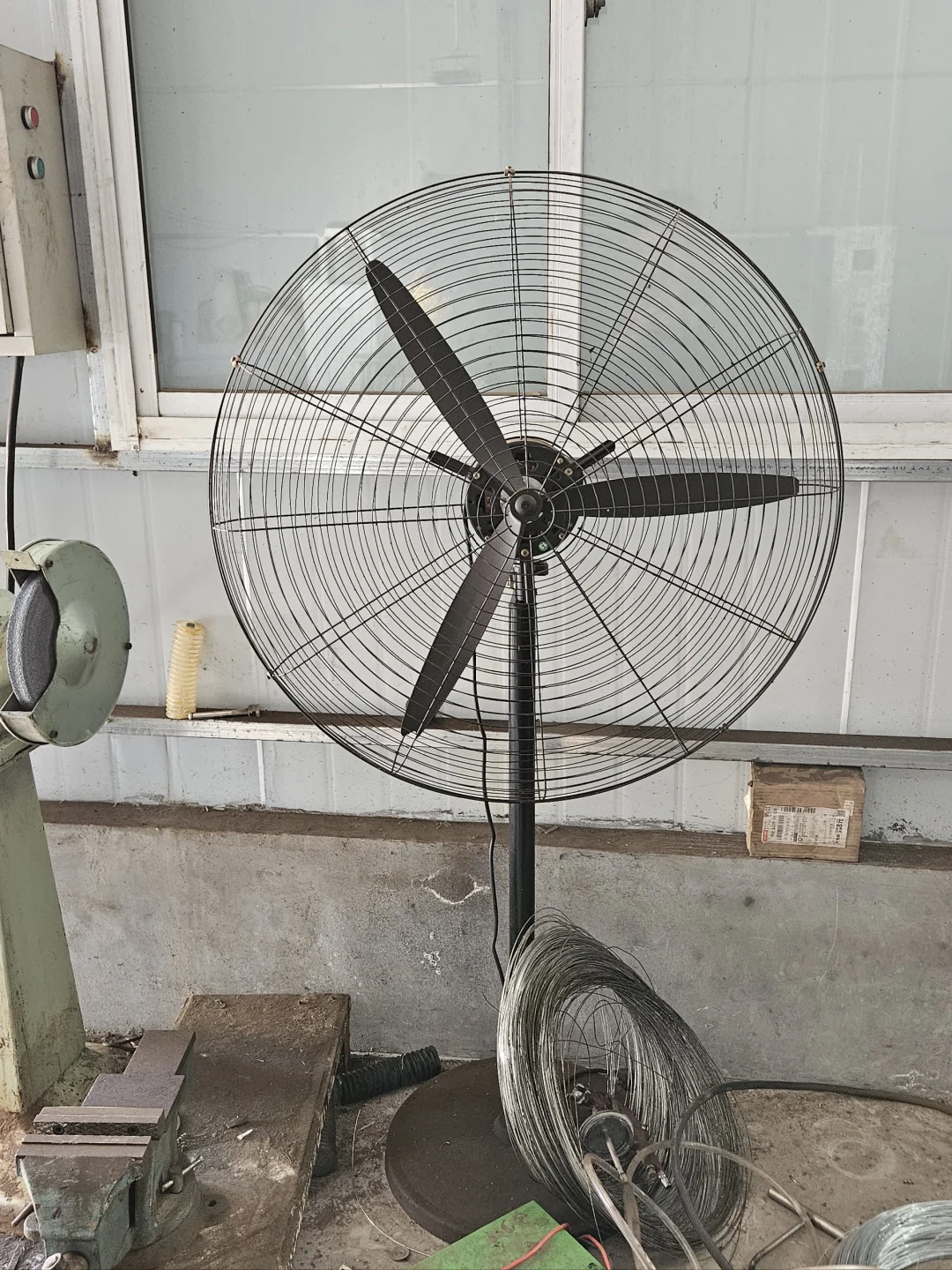 这年头还有人要数控车床吗？