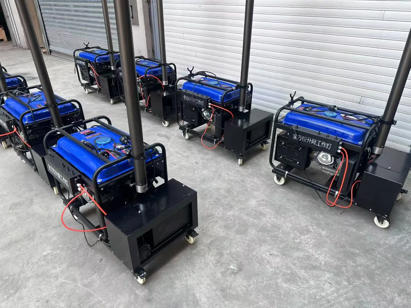 移动照明灯组，7台移动照明灯组