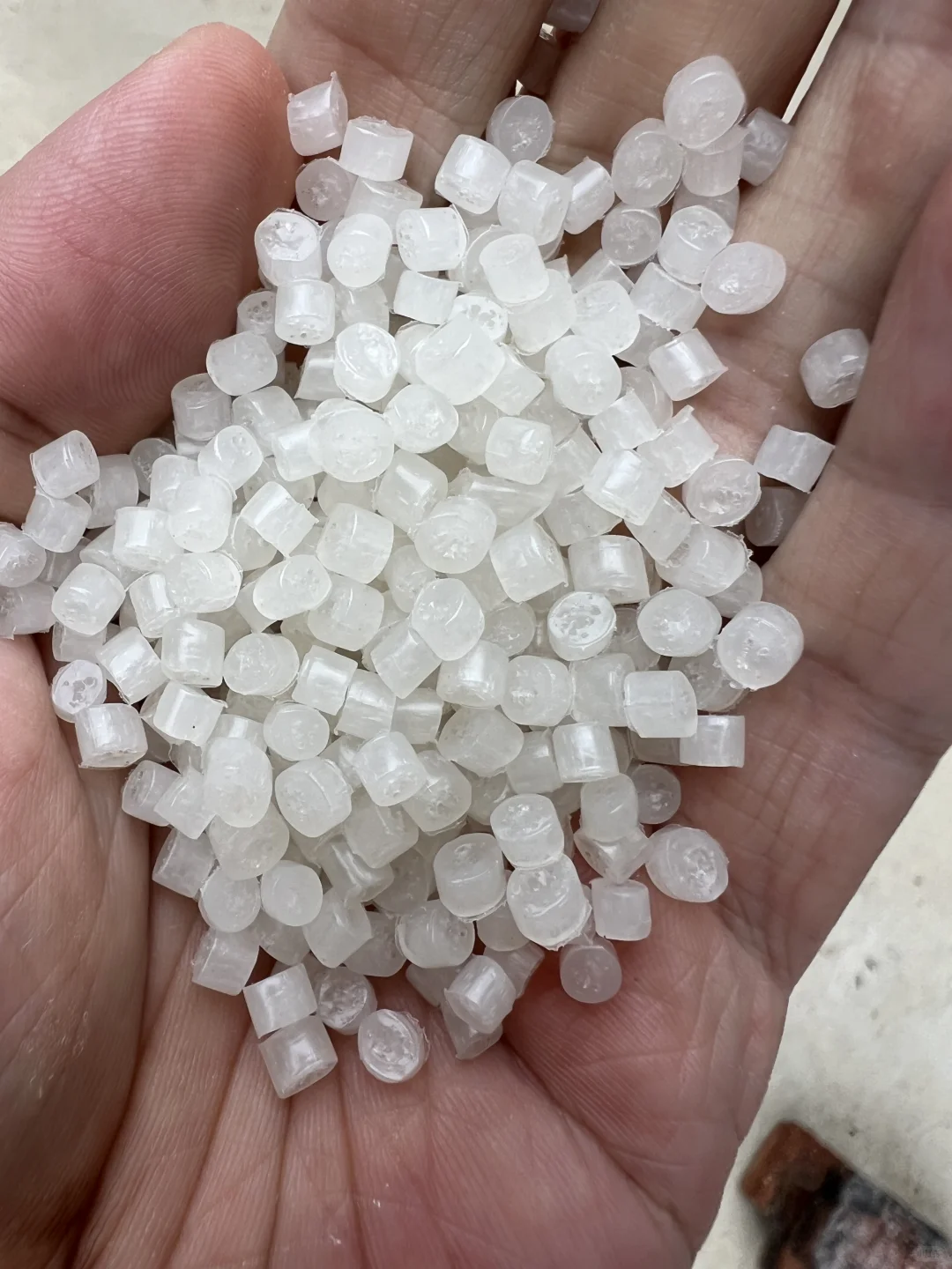 有没有要塑料粒子的啊？PE料