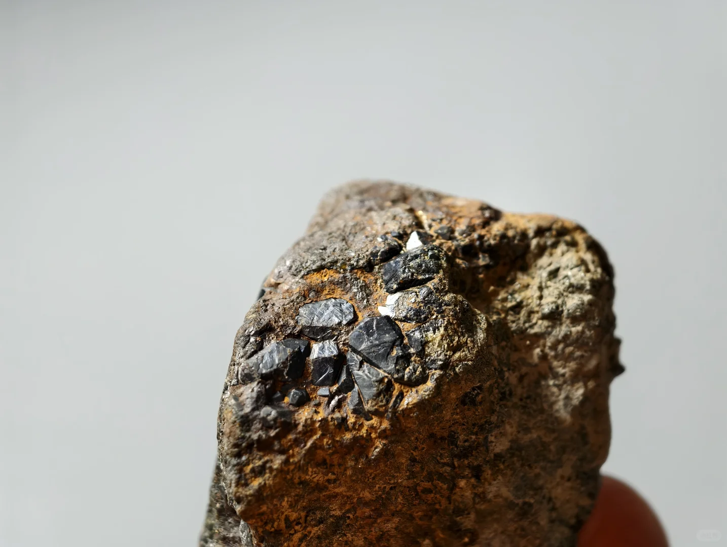 磁铁矿石?-宁波矿物采集图谱