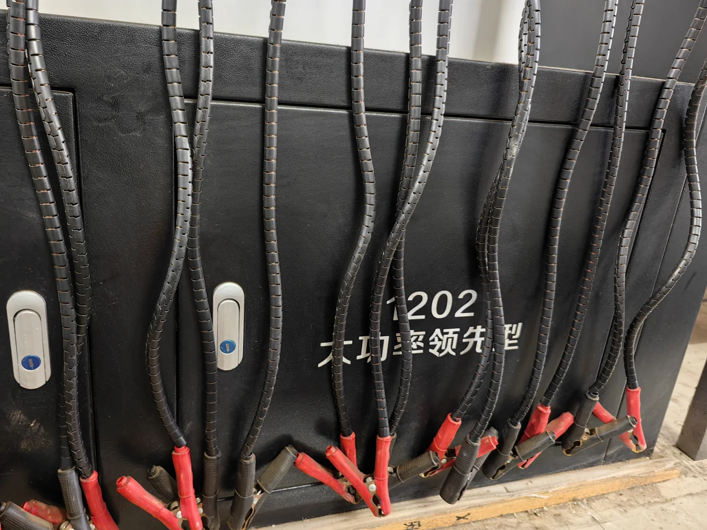 冠动力电池修复