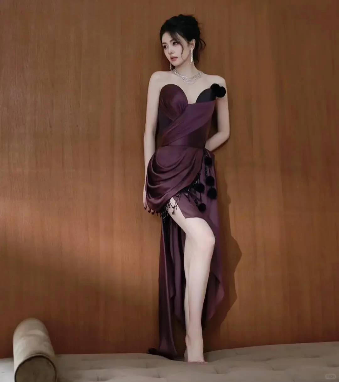 白鹿这波“美腿+玉足”杀也太撩了吧?！