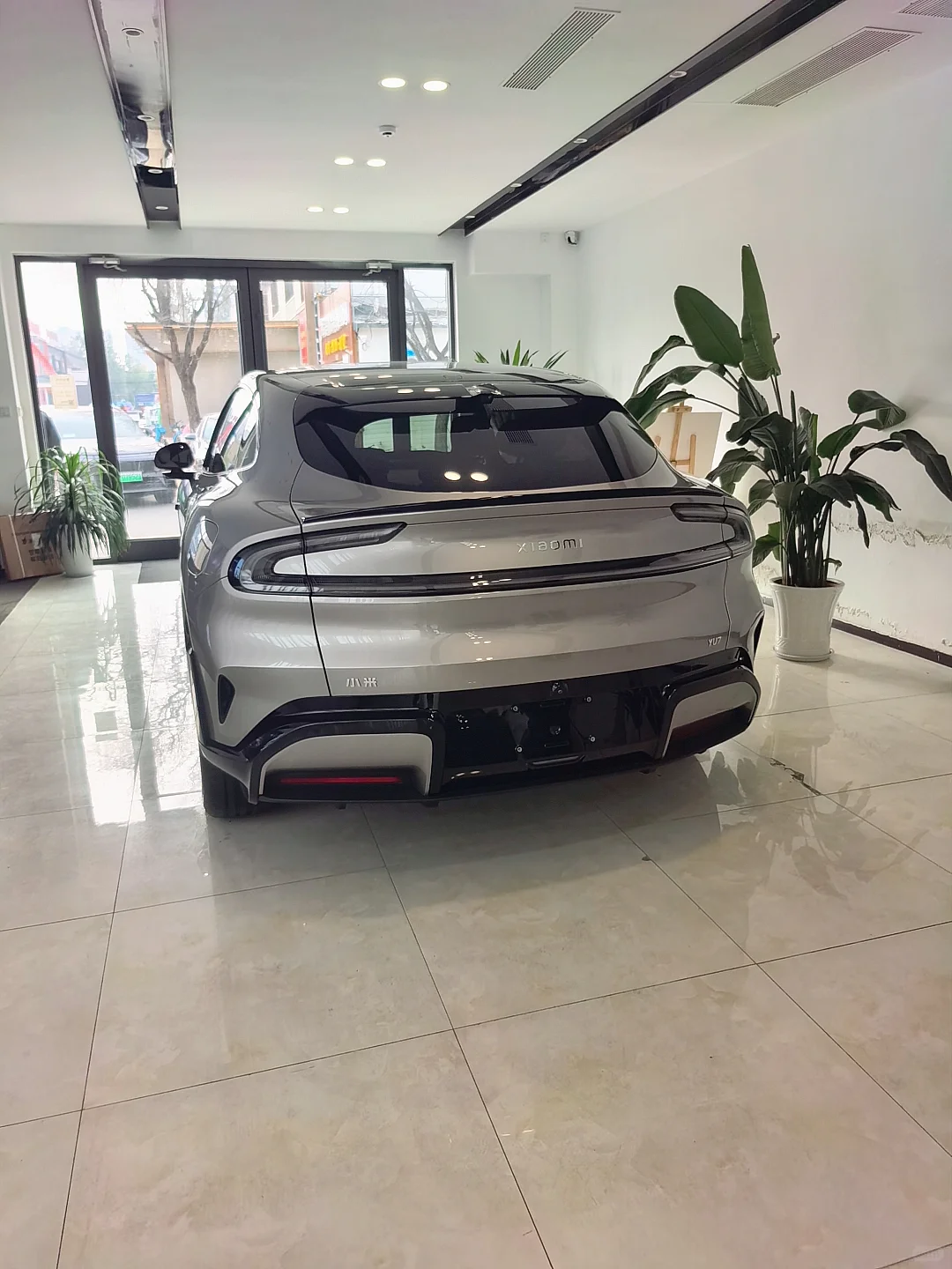 无需久候,福利加码!小米YU7标准版现车速