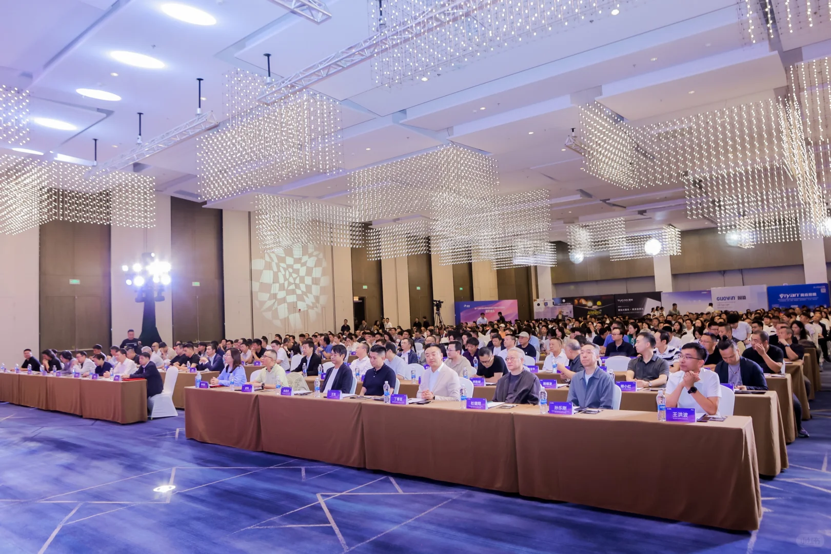 照明设计总决赛得了个铜奖✌?